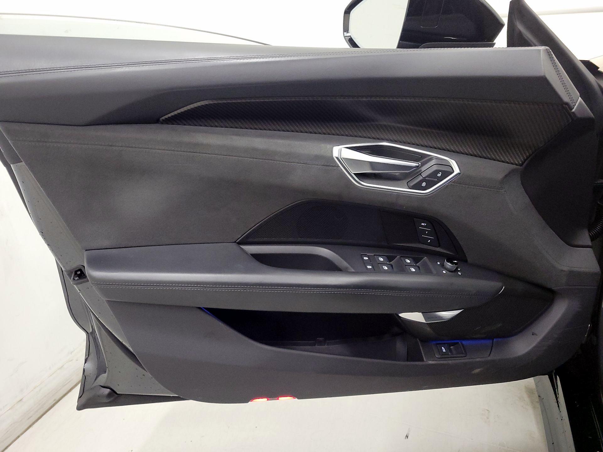 Thumbnail: 2022 Audi e-tron GT - 12