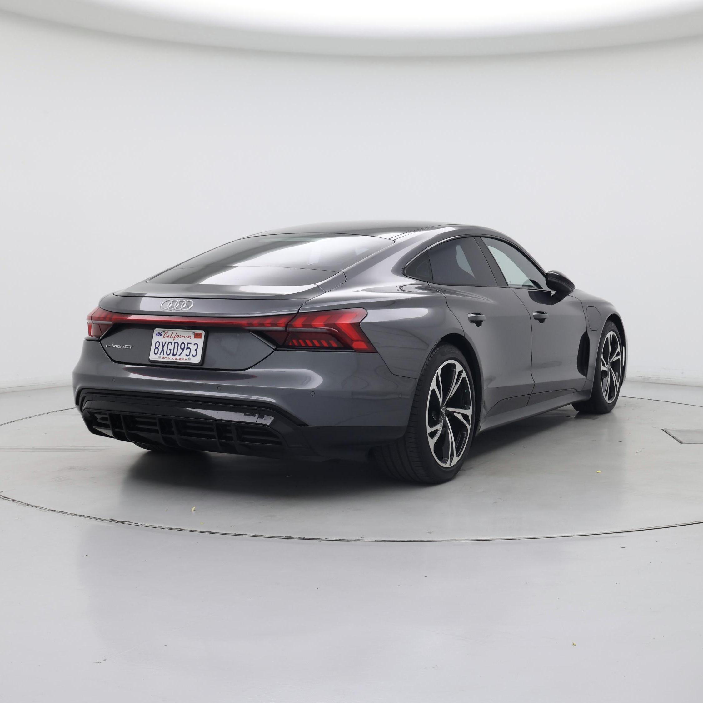 Thumbnail: 2022 Audi e-tron GT - 8