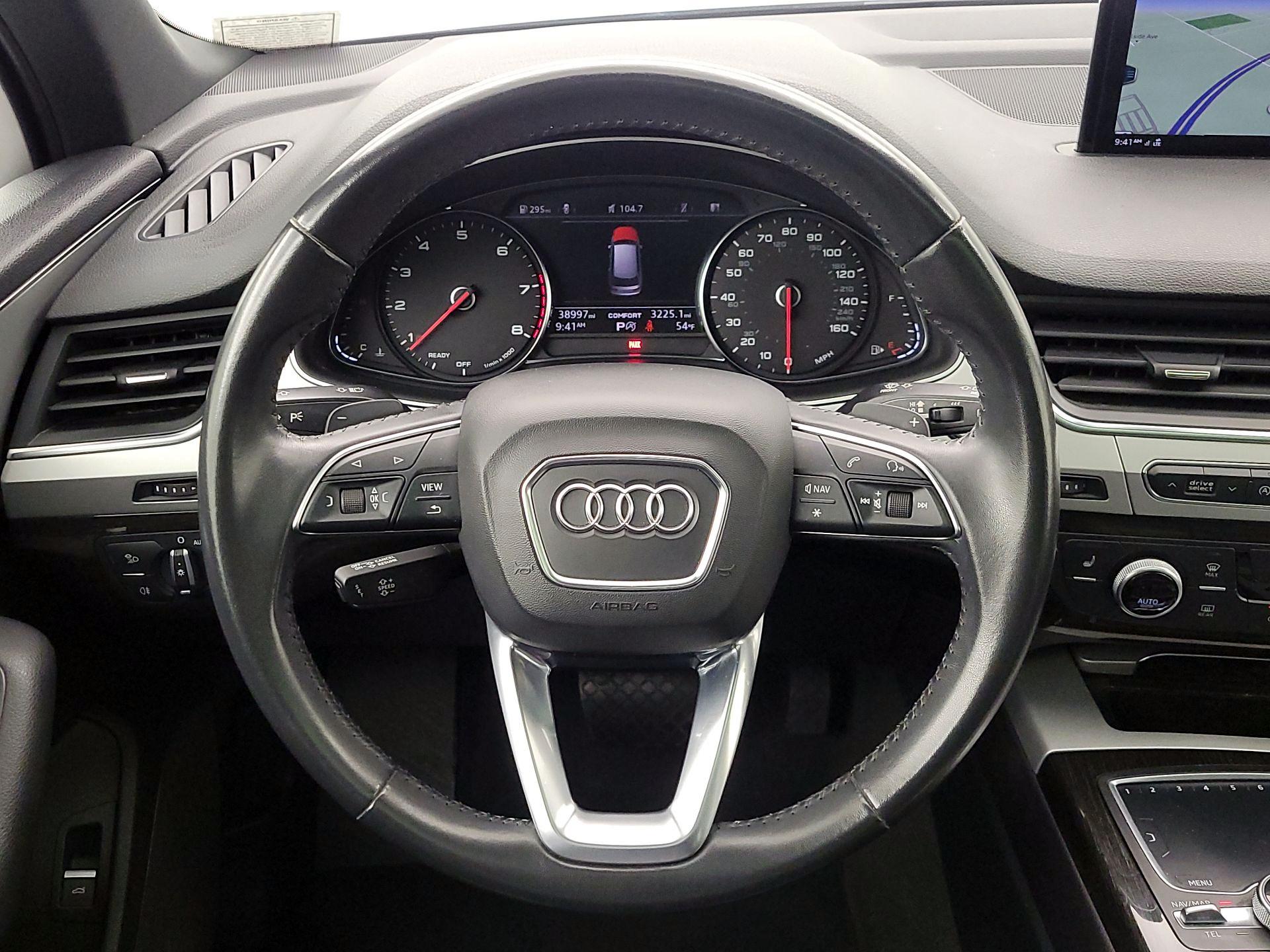 Thumbnail: 2019 Audi Q7 - 10