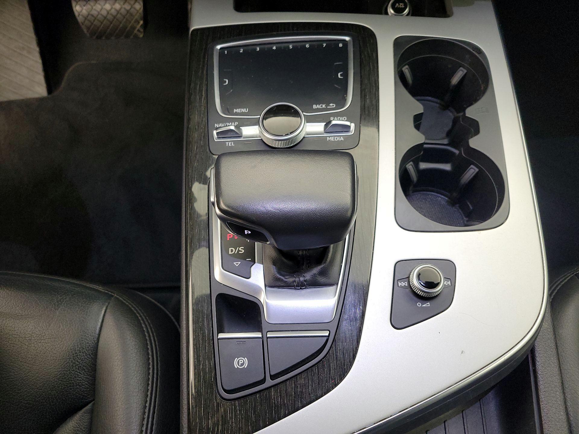 Thumbnail: 2019 Audi Q7 - 18