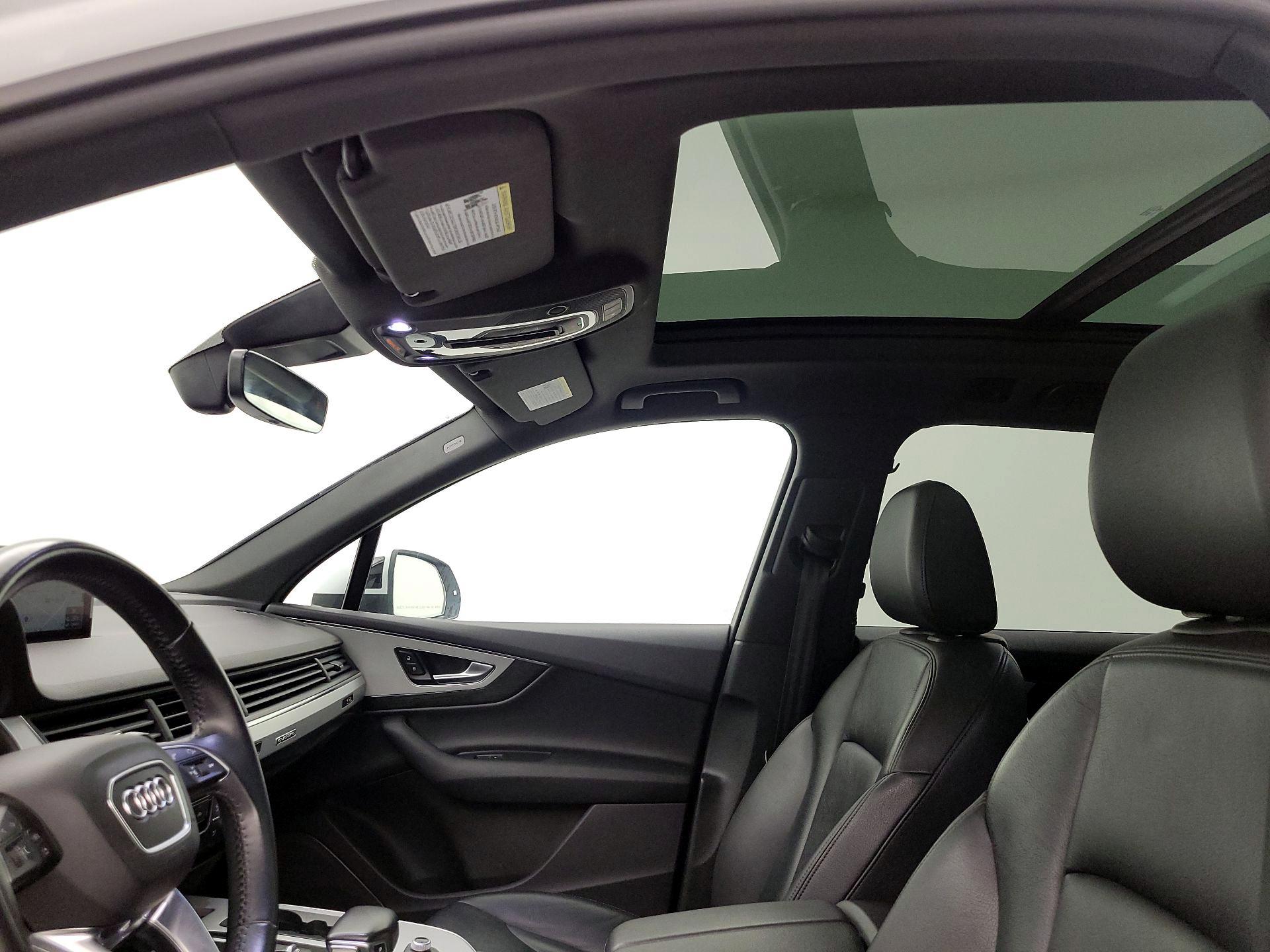 Thumbnail: 2019 Audi Q7 - 20