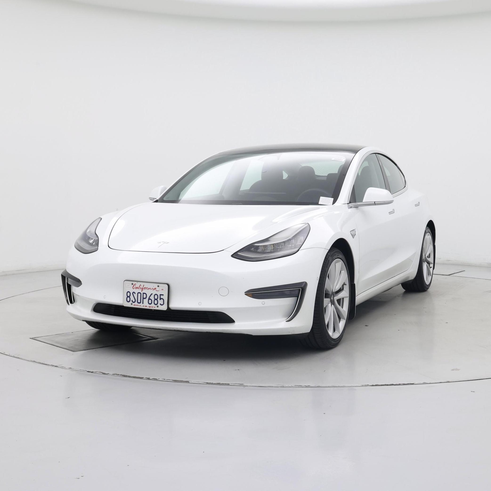 Thumbnail: 2020 Tesla Model 3 - 4