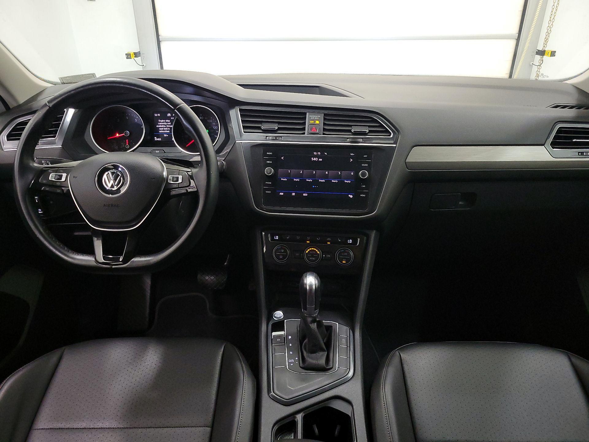 Thumbnail: 2019 Volkswagen Tiguan - 9