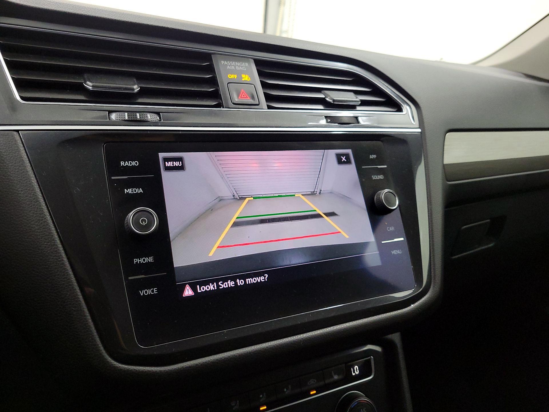 Thumbnail: 2019 Volkswagen Tiguan - 14