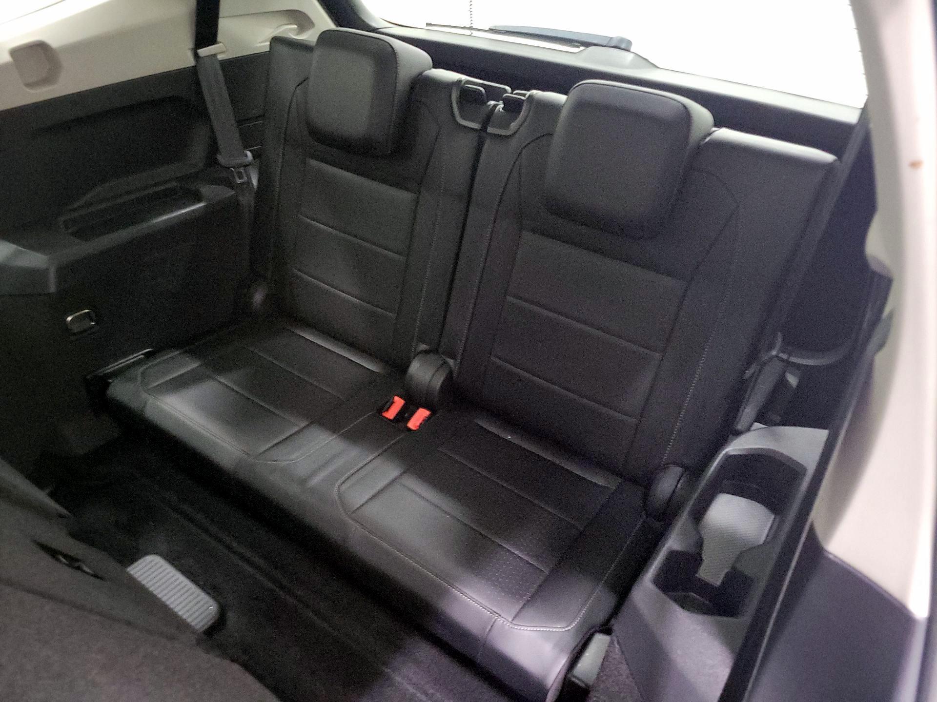 Thumbnail: 2019 Volkswagen Tiguan - 20