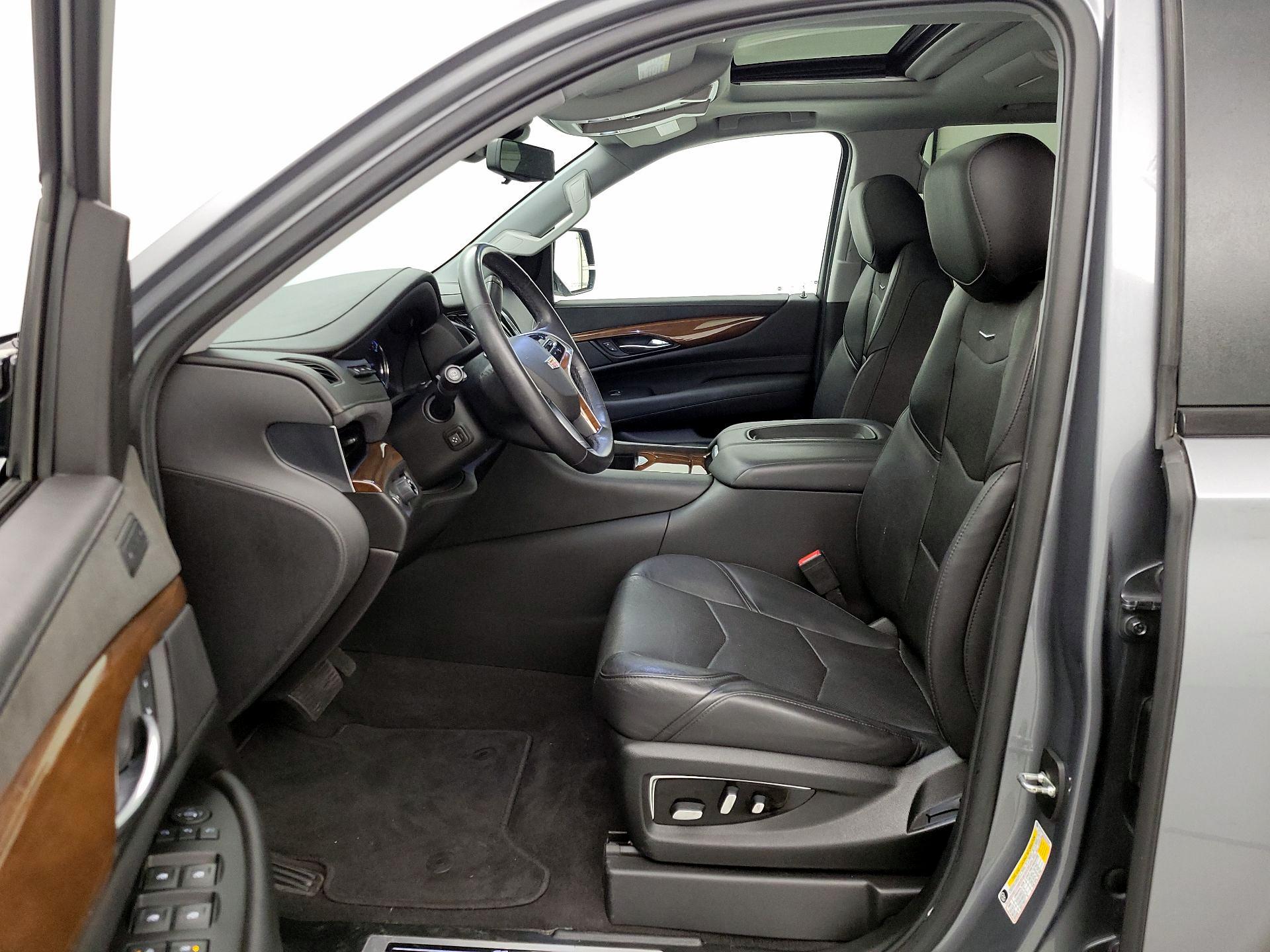 Thumbnail: 2020 Cadillac Escalade - 11