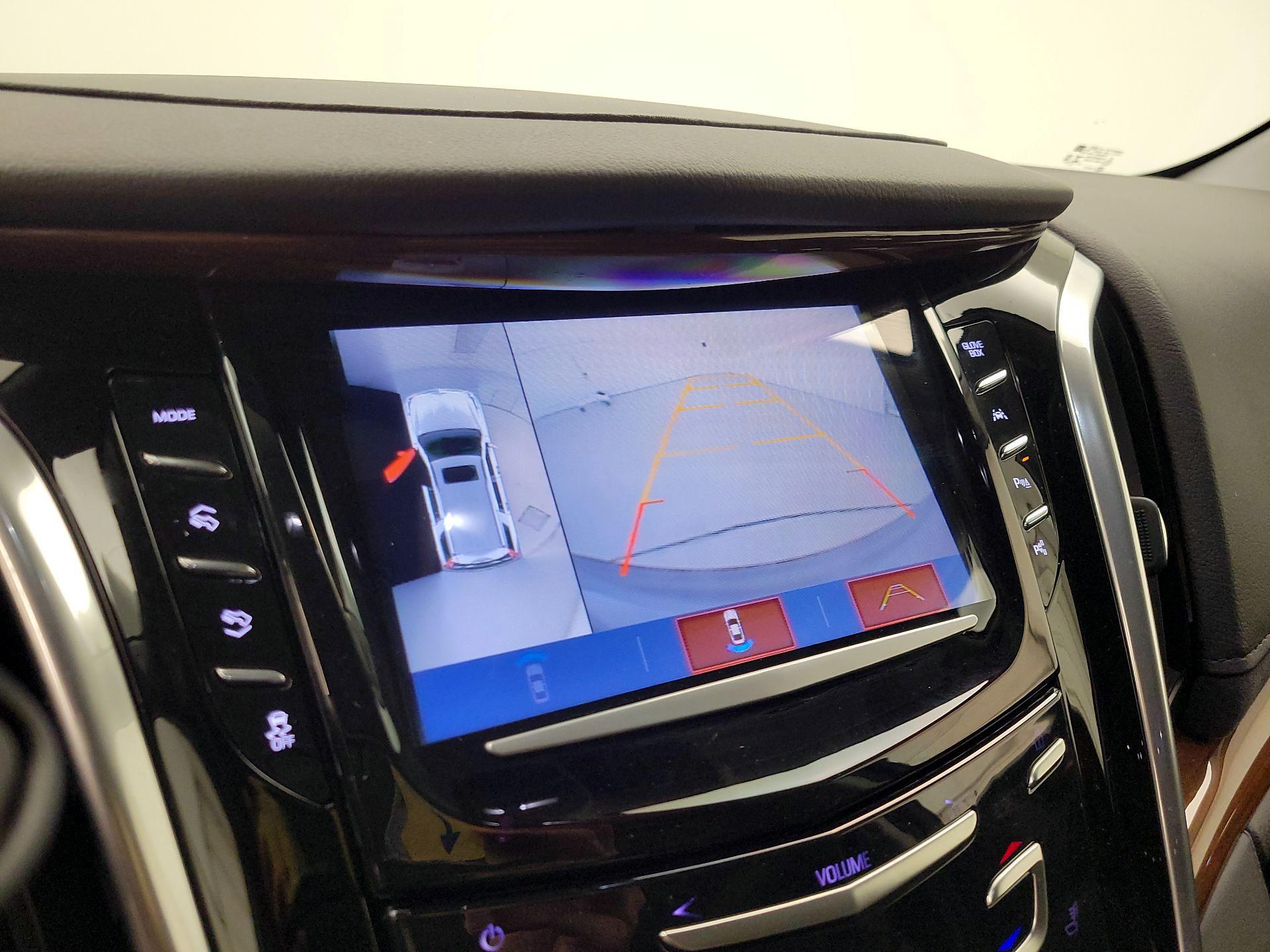 Thumbnail: 2020 Cadillac Escalade - 14