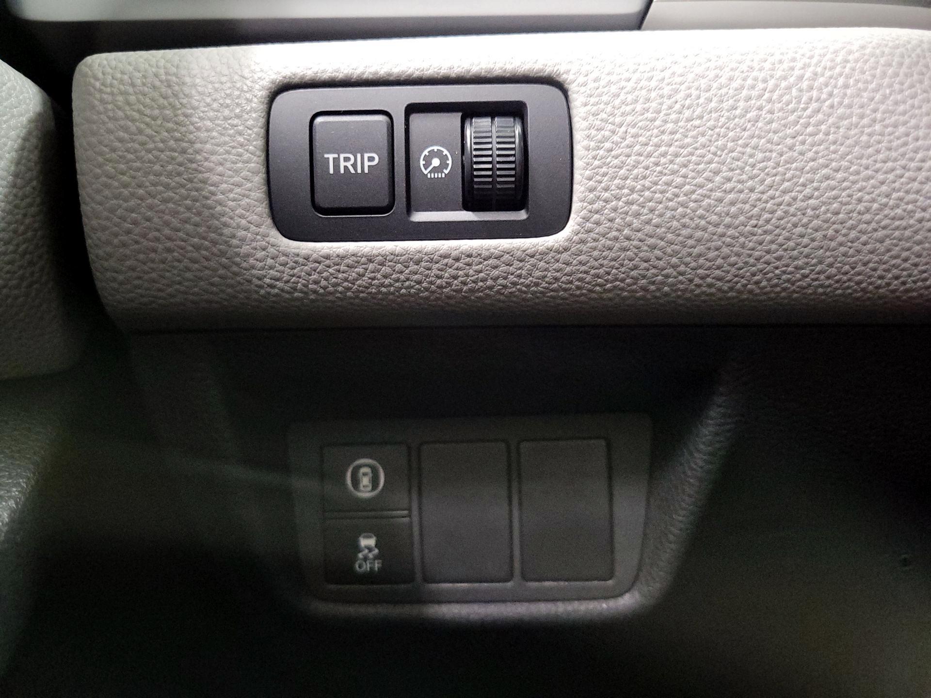 Thumbnail: 2018 Honda Accord - 13