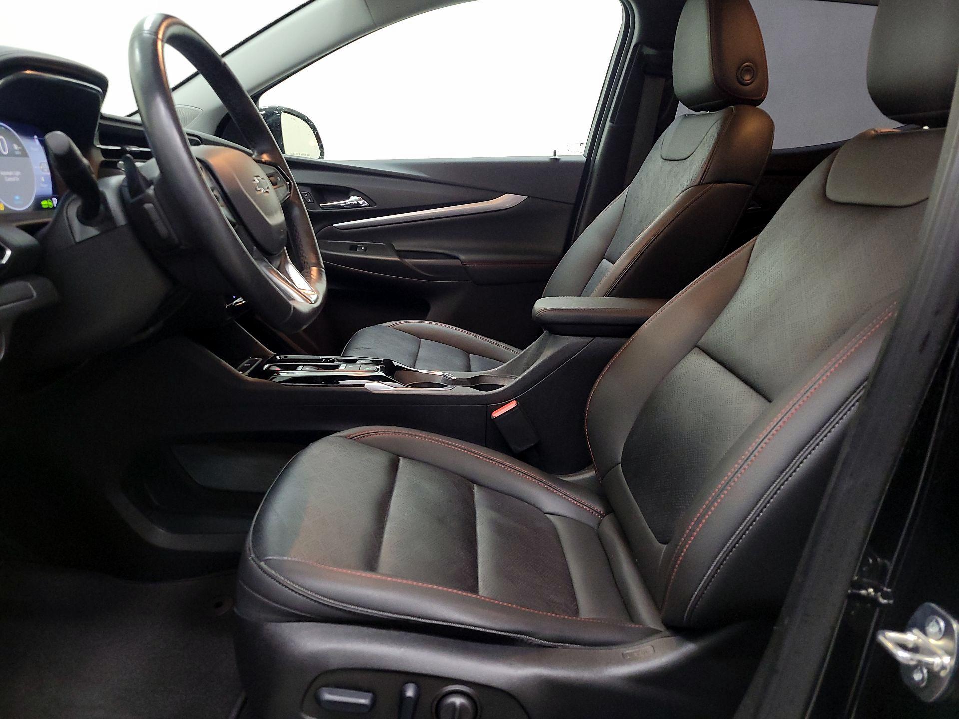 Thumbnail: 2023 Chevrolet Bolt EUV - 11