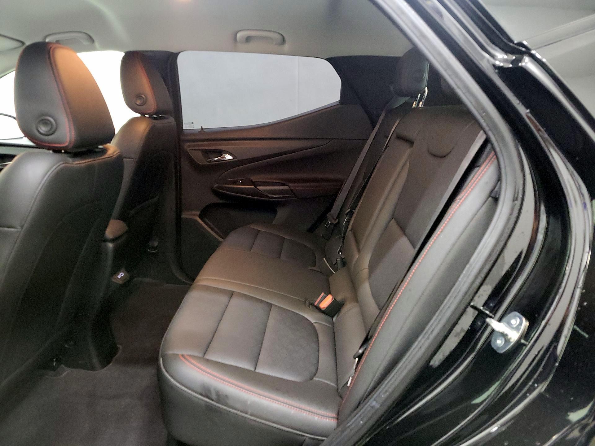 Thumbnail: 2023 Chevrolet Bolt EUV - 18