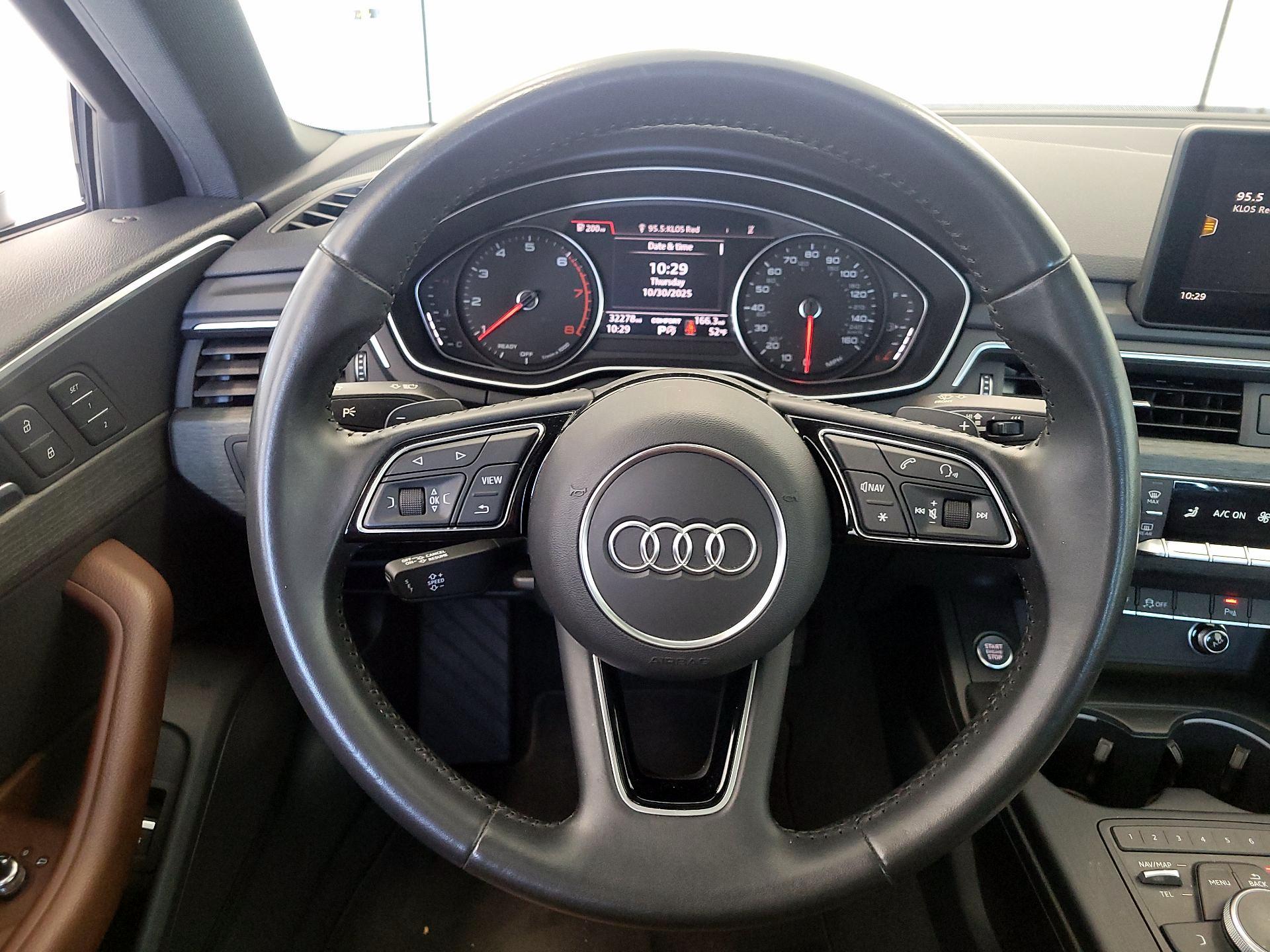 Thumbnail: 2019 Audi A4 - 10