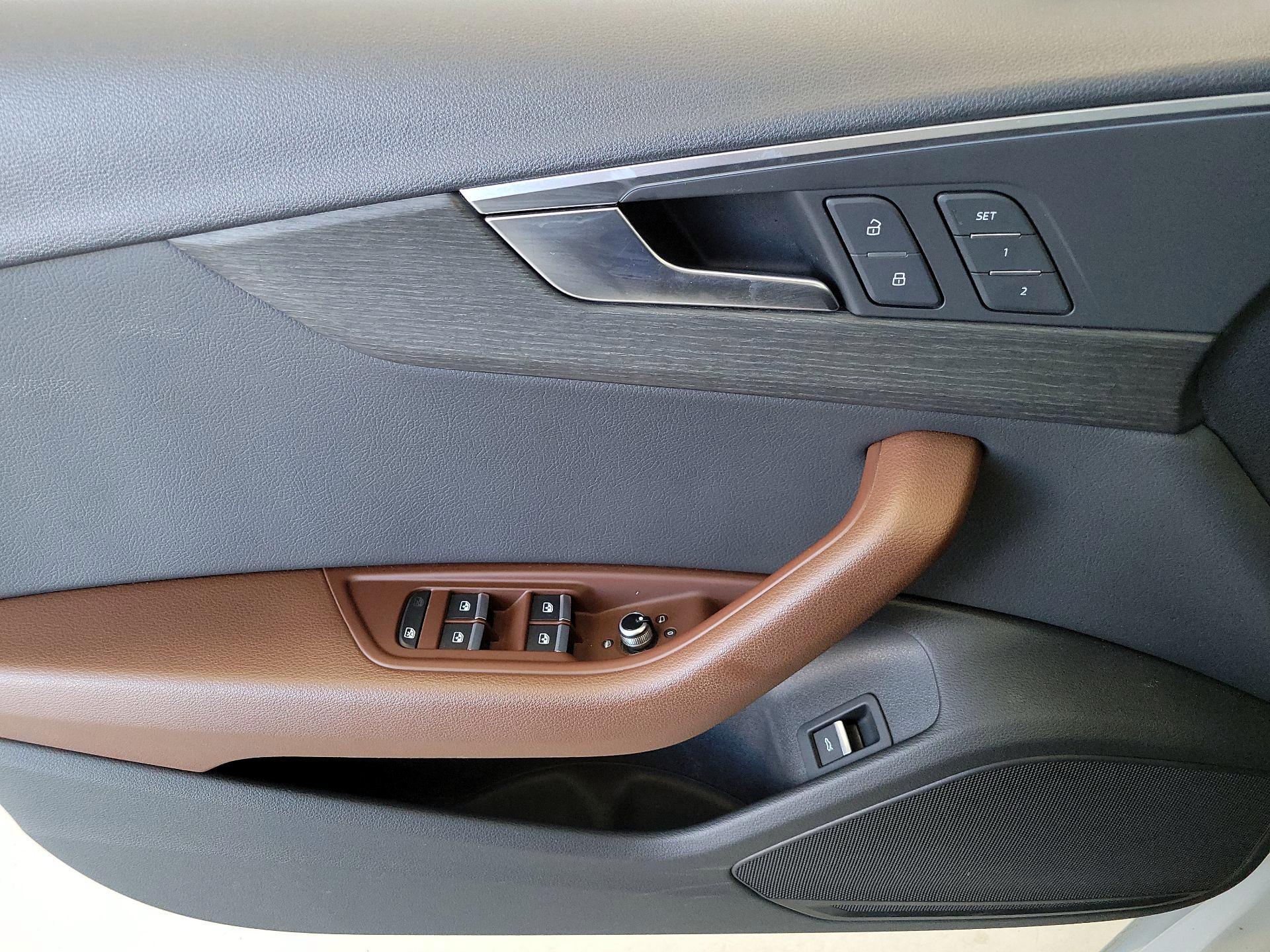 Thumbnail: 2019 Audi A4 - 12