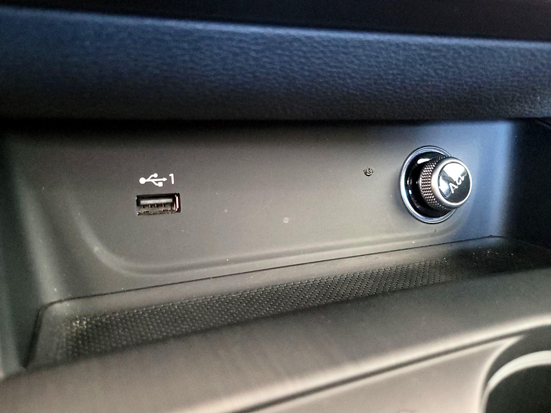 Thumbnail: 2019 Audi A4 - 18