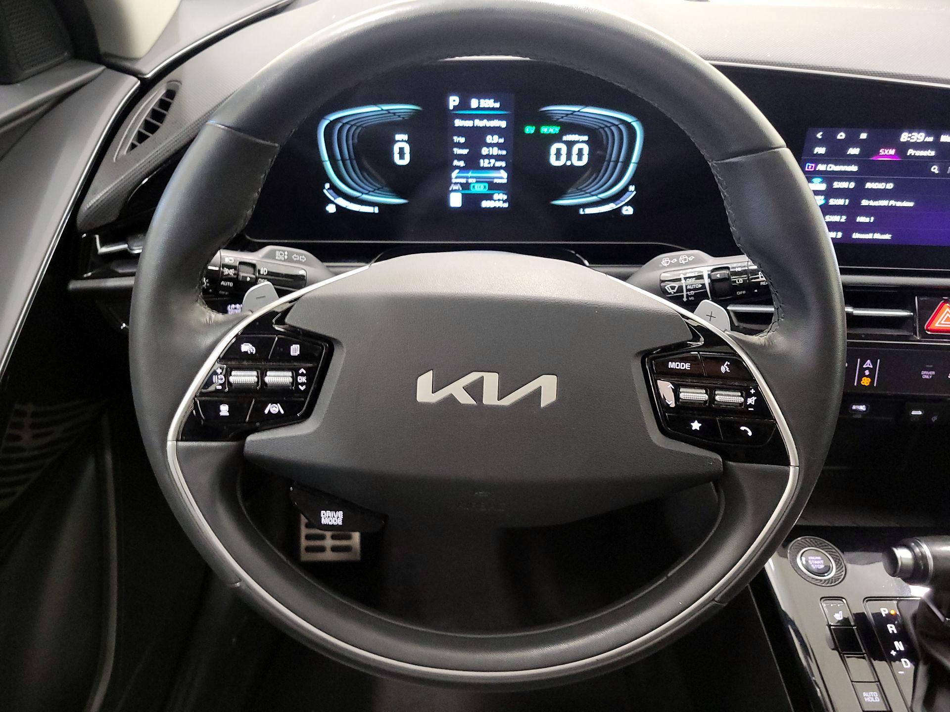 Thumbnail: 2023 Kia Niro - 10