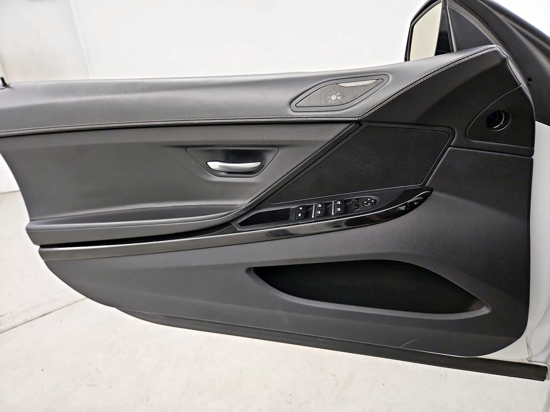 Thumbnail: 2018 BMW 6 Series - 12