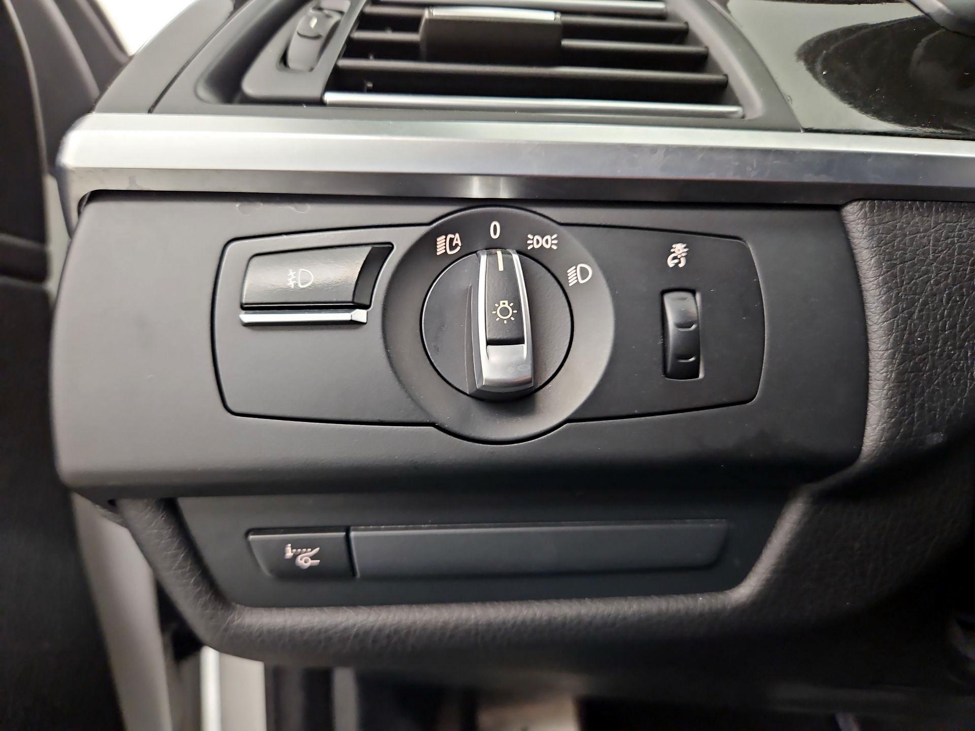 Thumbnail: 2018 BMW 6 Series - 13