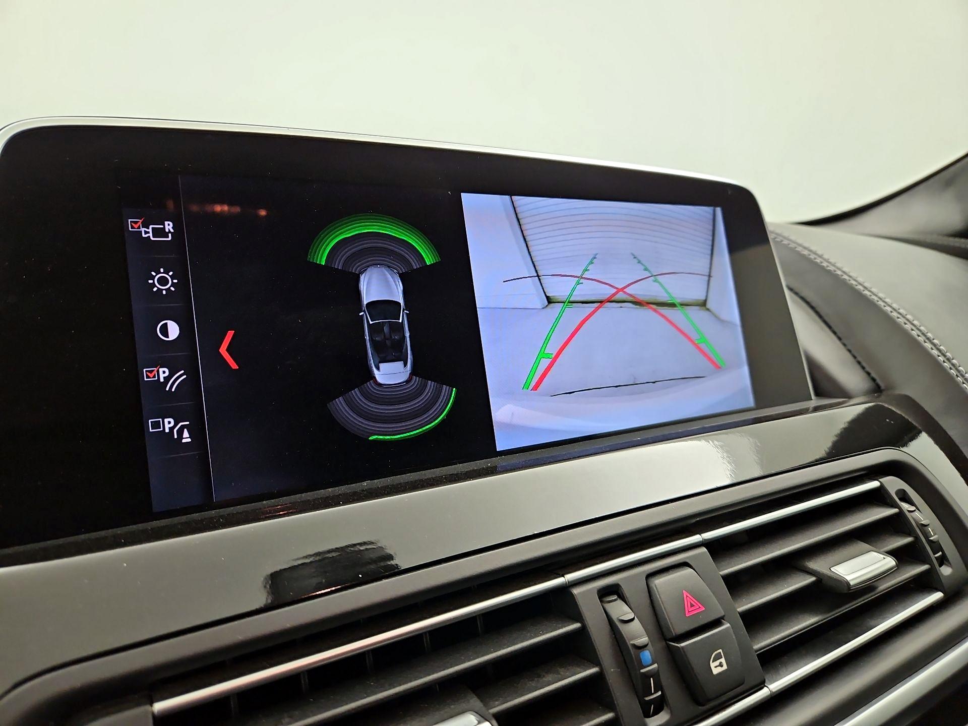 Thumbnail: 2018 BMW 6 Series - 15