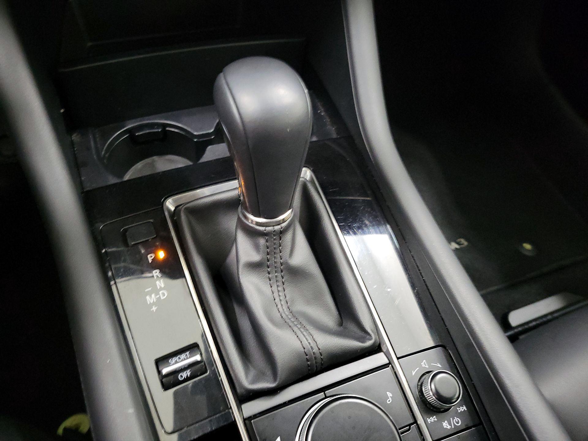 Thumbnail: 2019 Mazda Mazda3 - 17