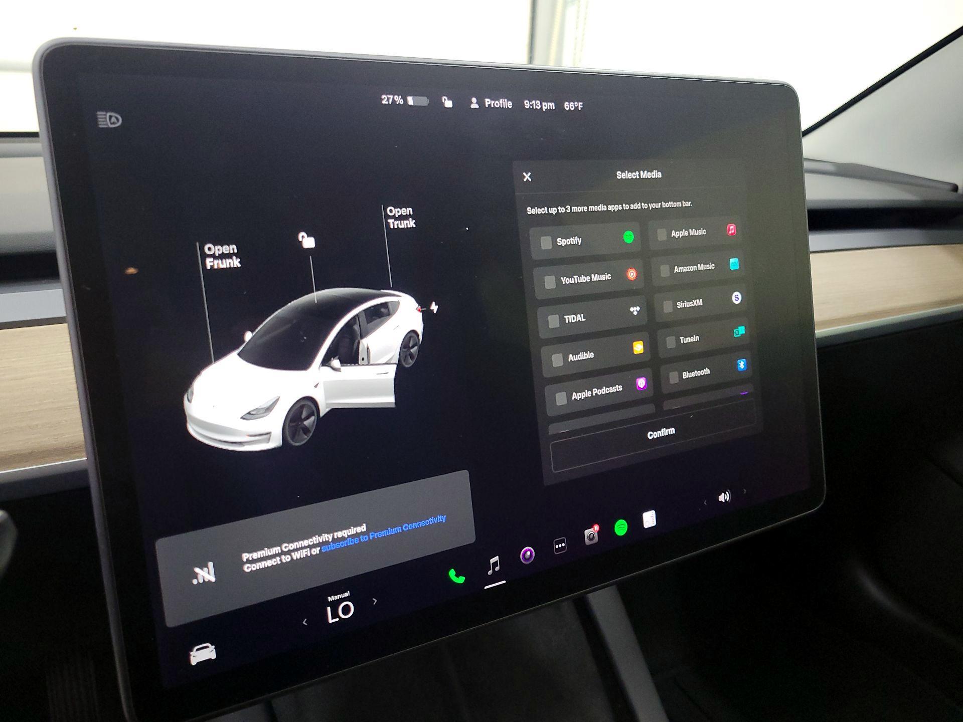 Thumbnail: 2021 Tesla Model 3 - 15