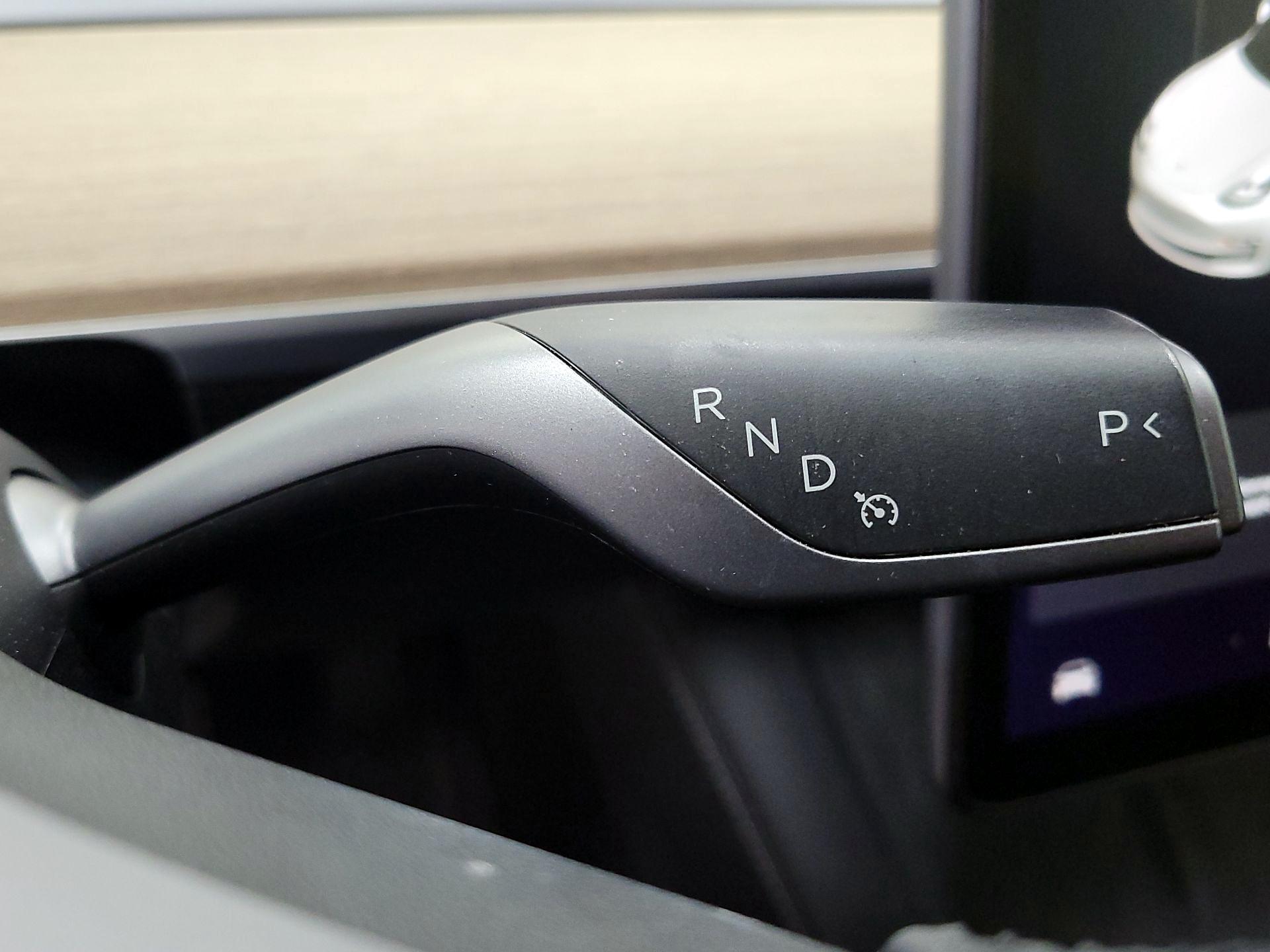 Thumbnail: 2021 Tesla Model 3 - 17