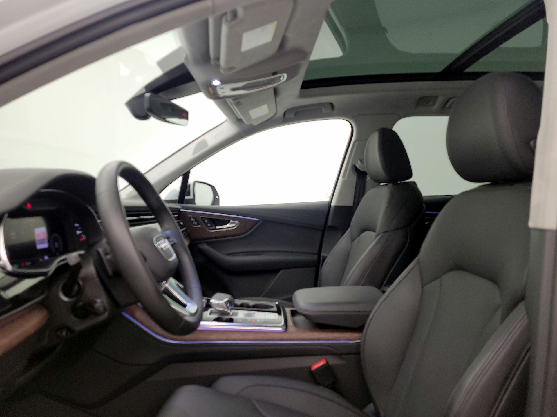 Thumbnail: 2023 Audi Q7 - 20