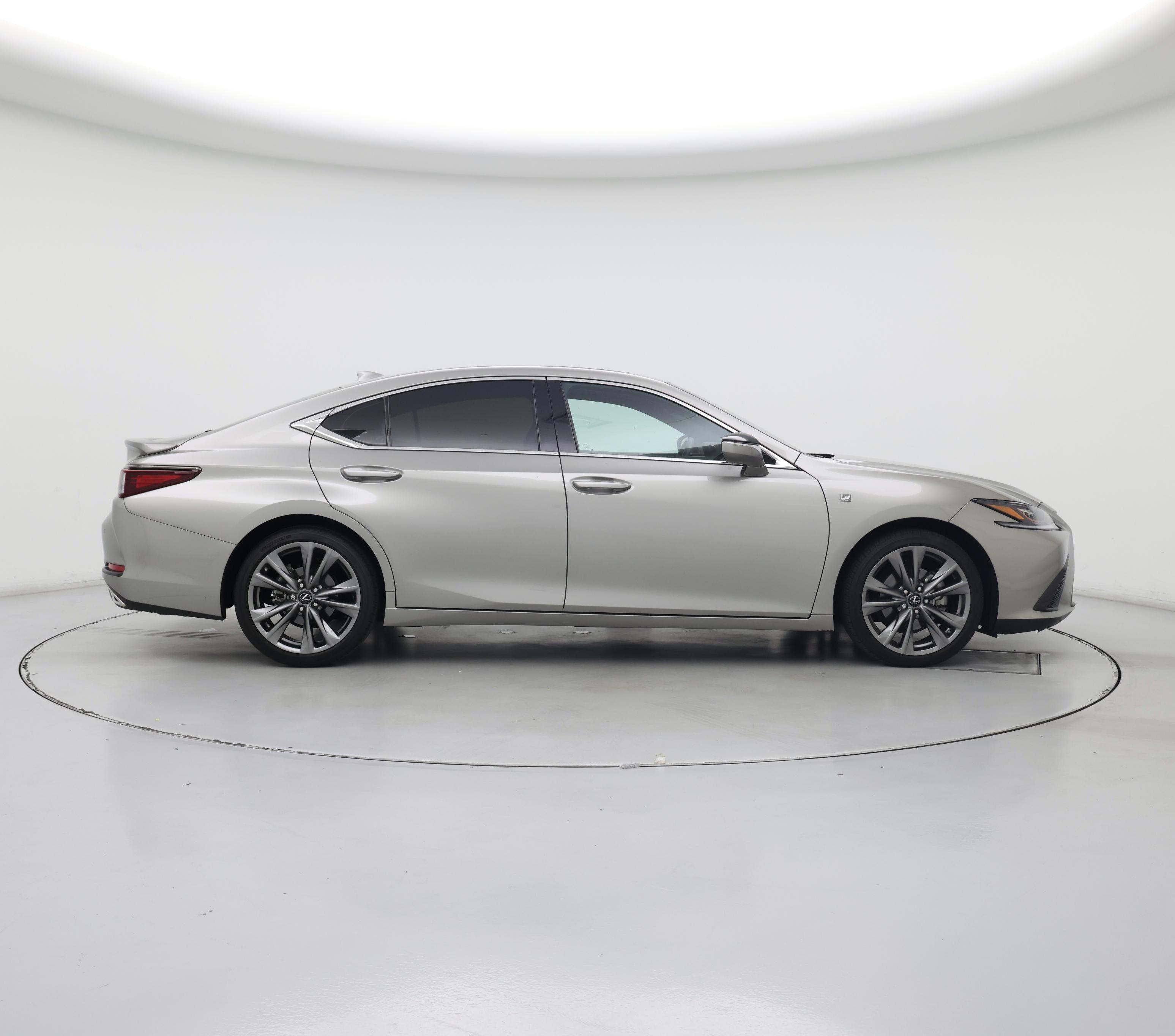 Thumbnail: 2020 Lexus ES - 7