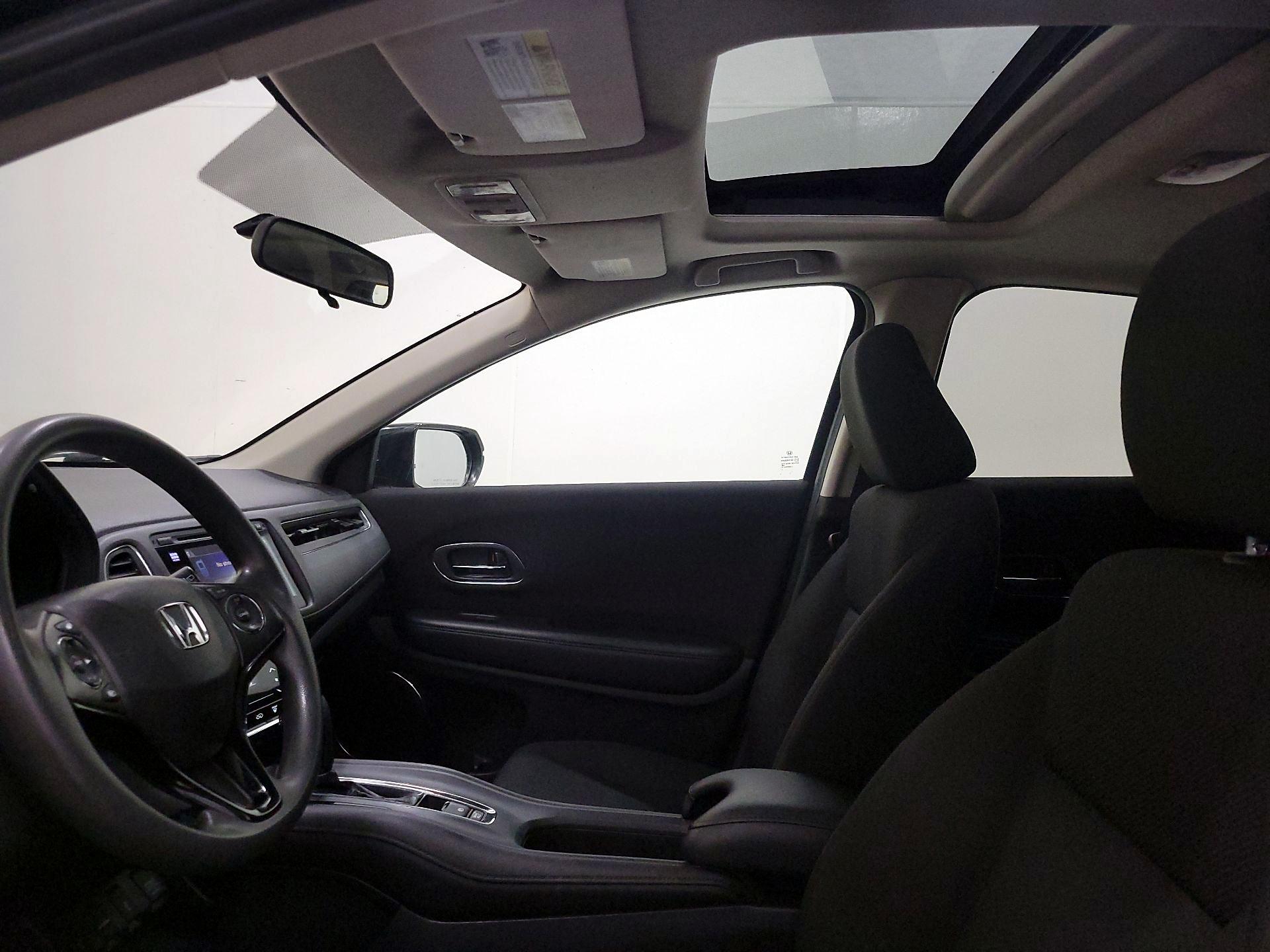 Thumbnail: 2018 Honda HR-V - 18