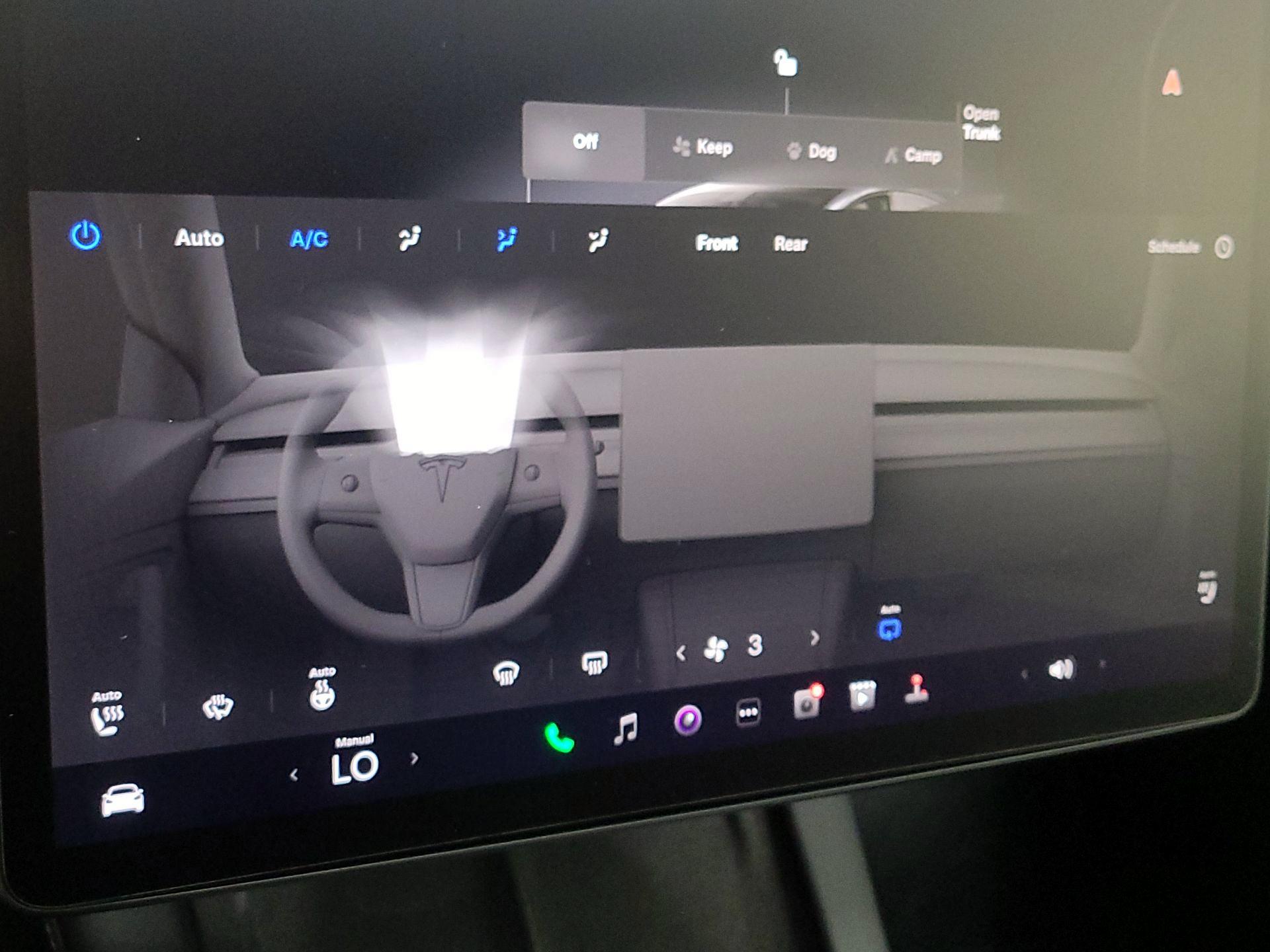 Thumbnail: 2023 Tesla Model 3 - 16