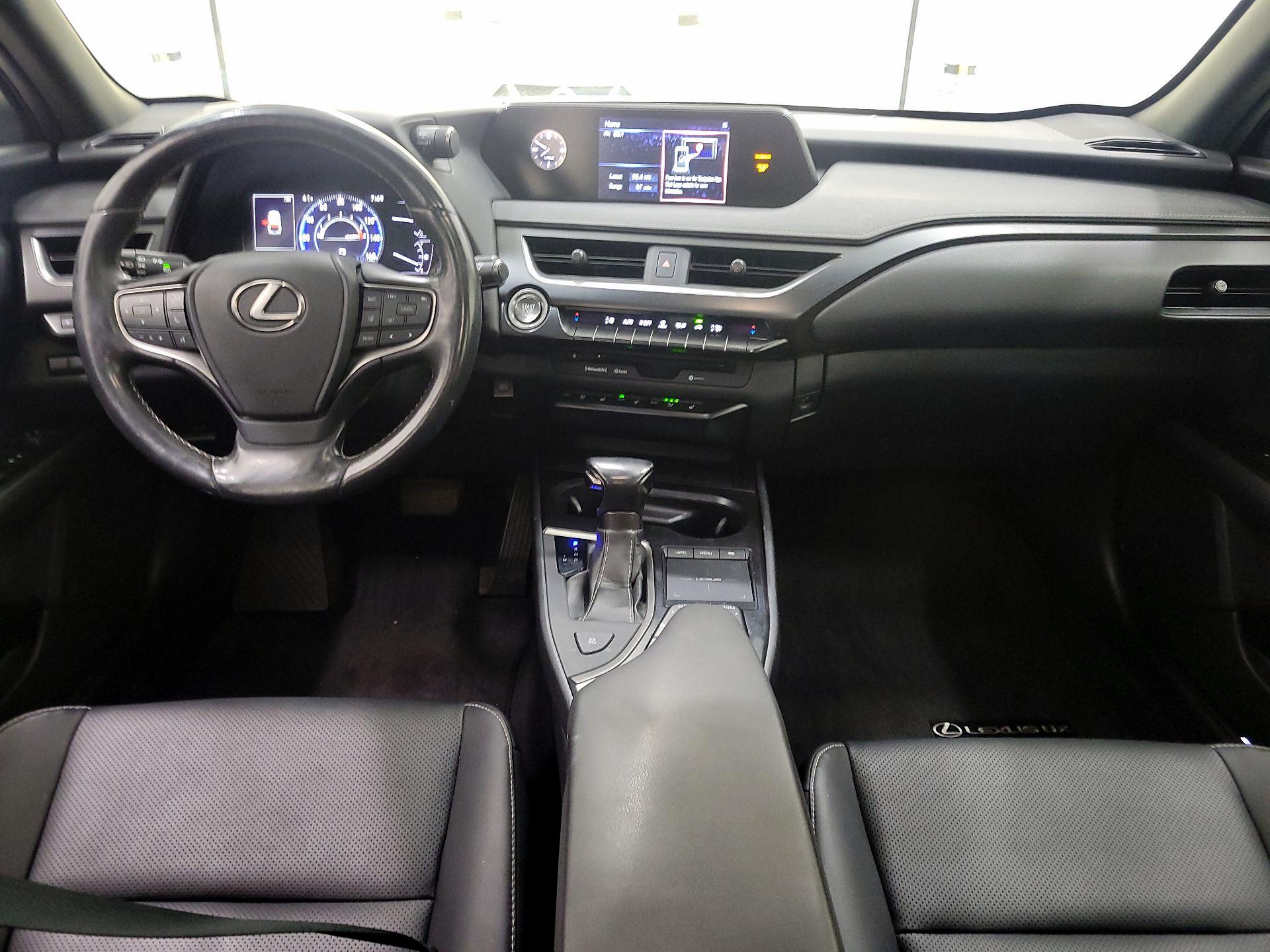 Thumbnail: 2019 Lexus UX - 9