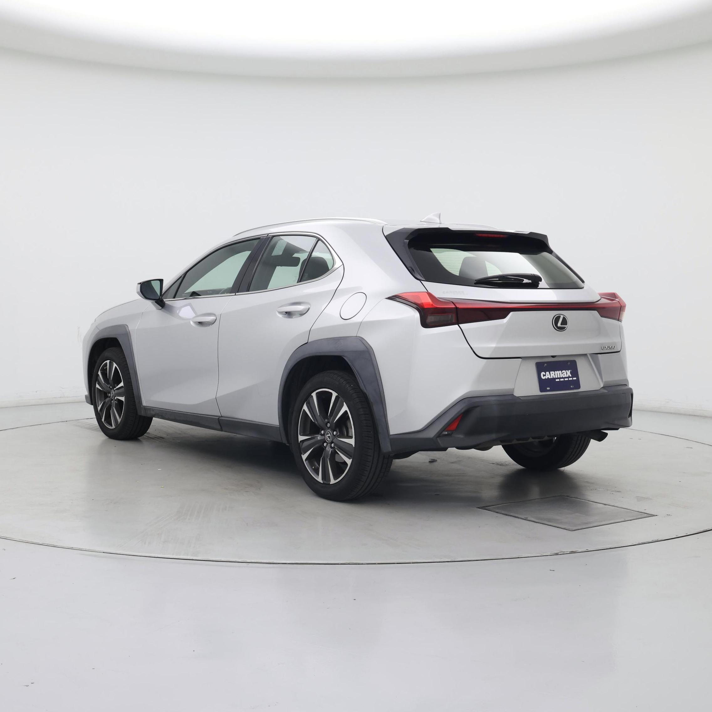 Thumbnail: 2019 Lexus UX - 2