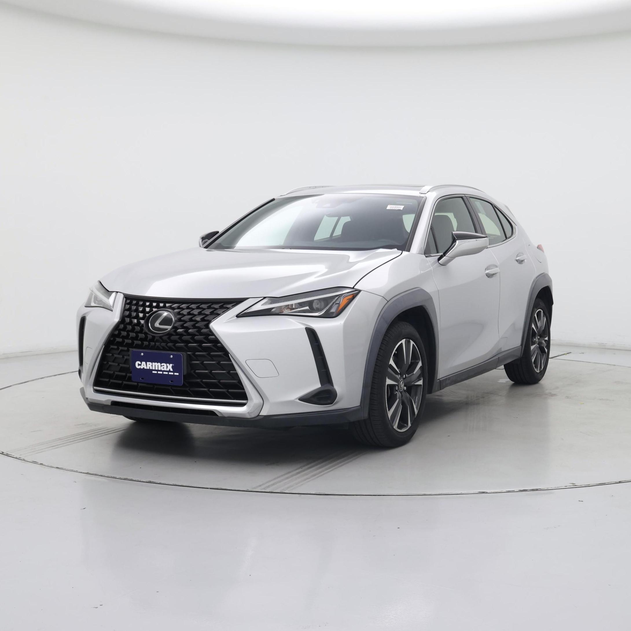 Thumbnail: 2019 Lexus UX - 4