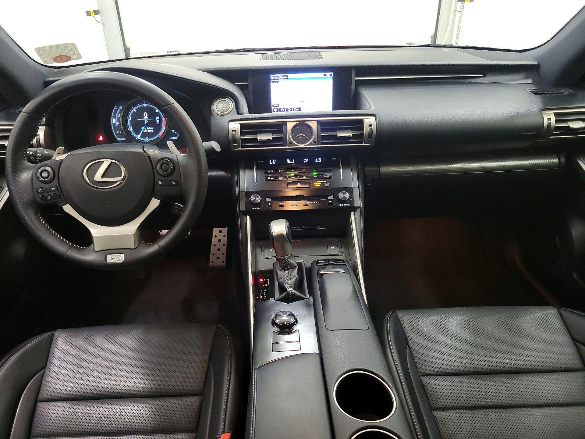 Thumbnail: 2014 Lexus IS - 9