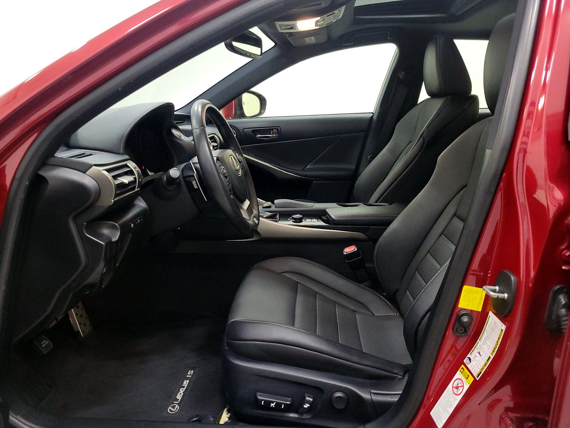 Thumbnail: 2014 Lexus IS - 11