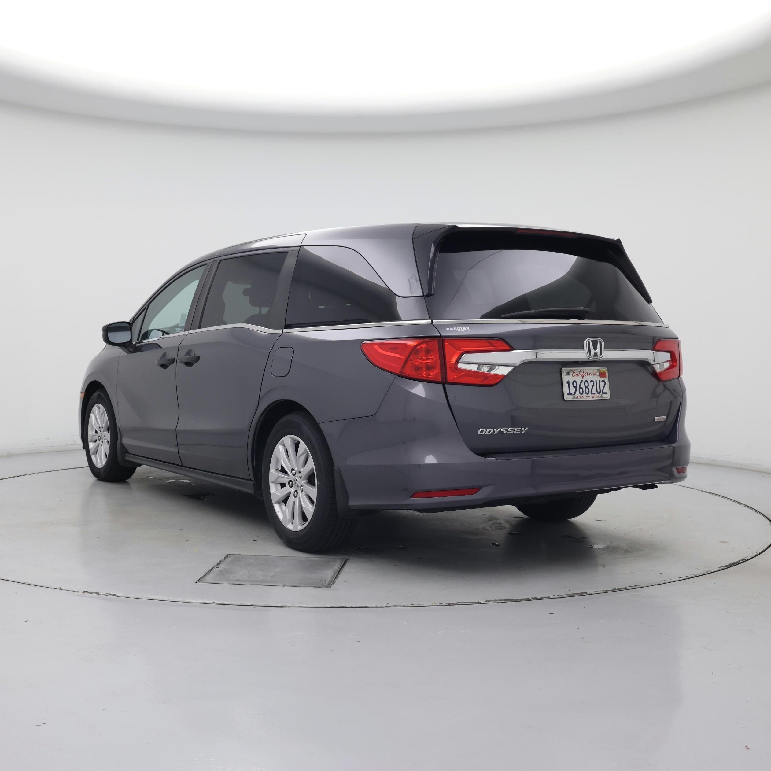 Thumbnail: 2019 Honda Odyssey - 2