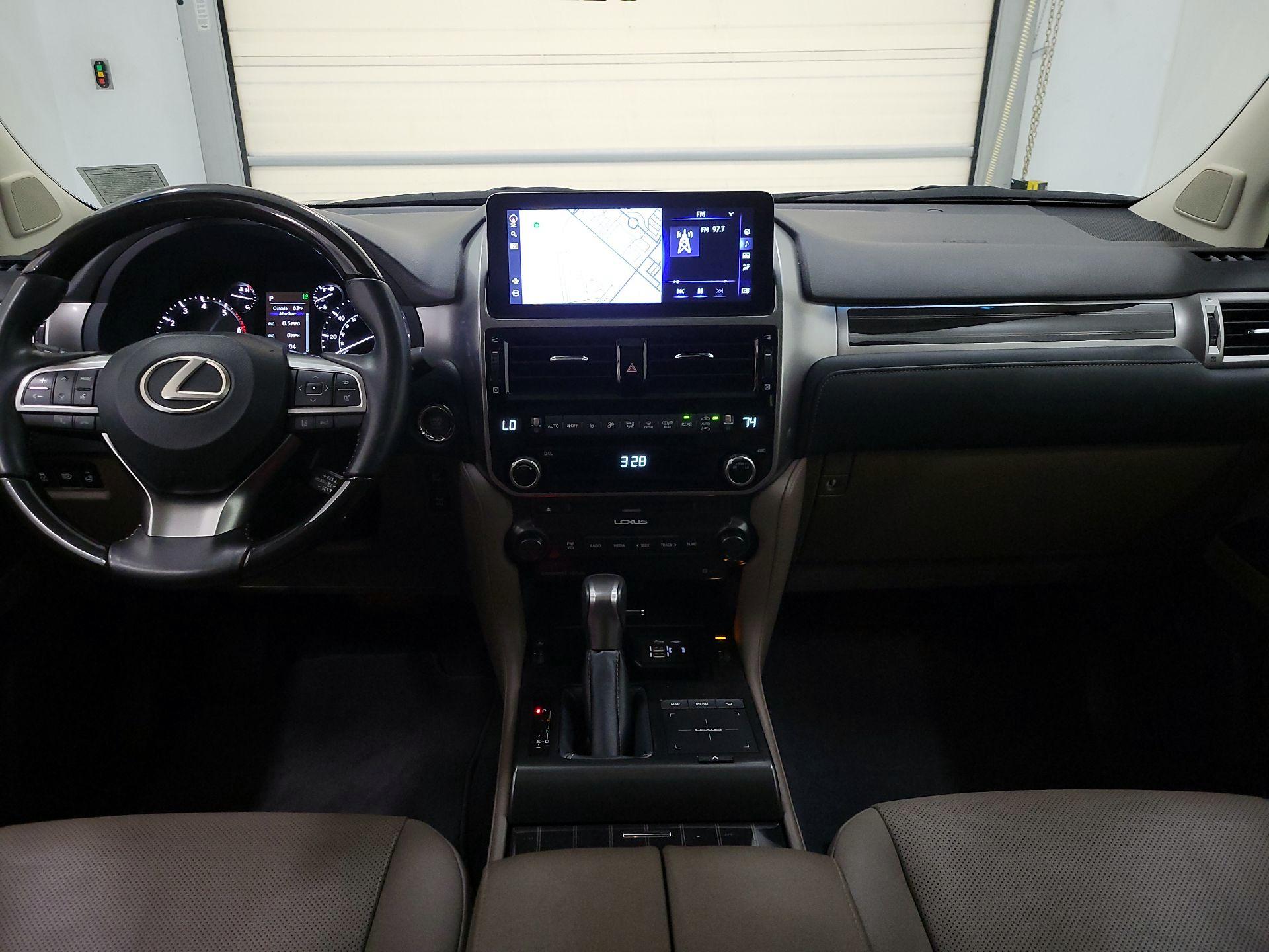 Thumbnail: 2023 Lexus GX - 9