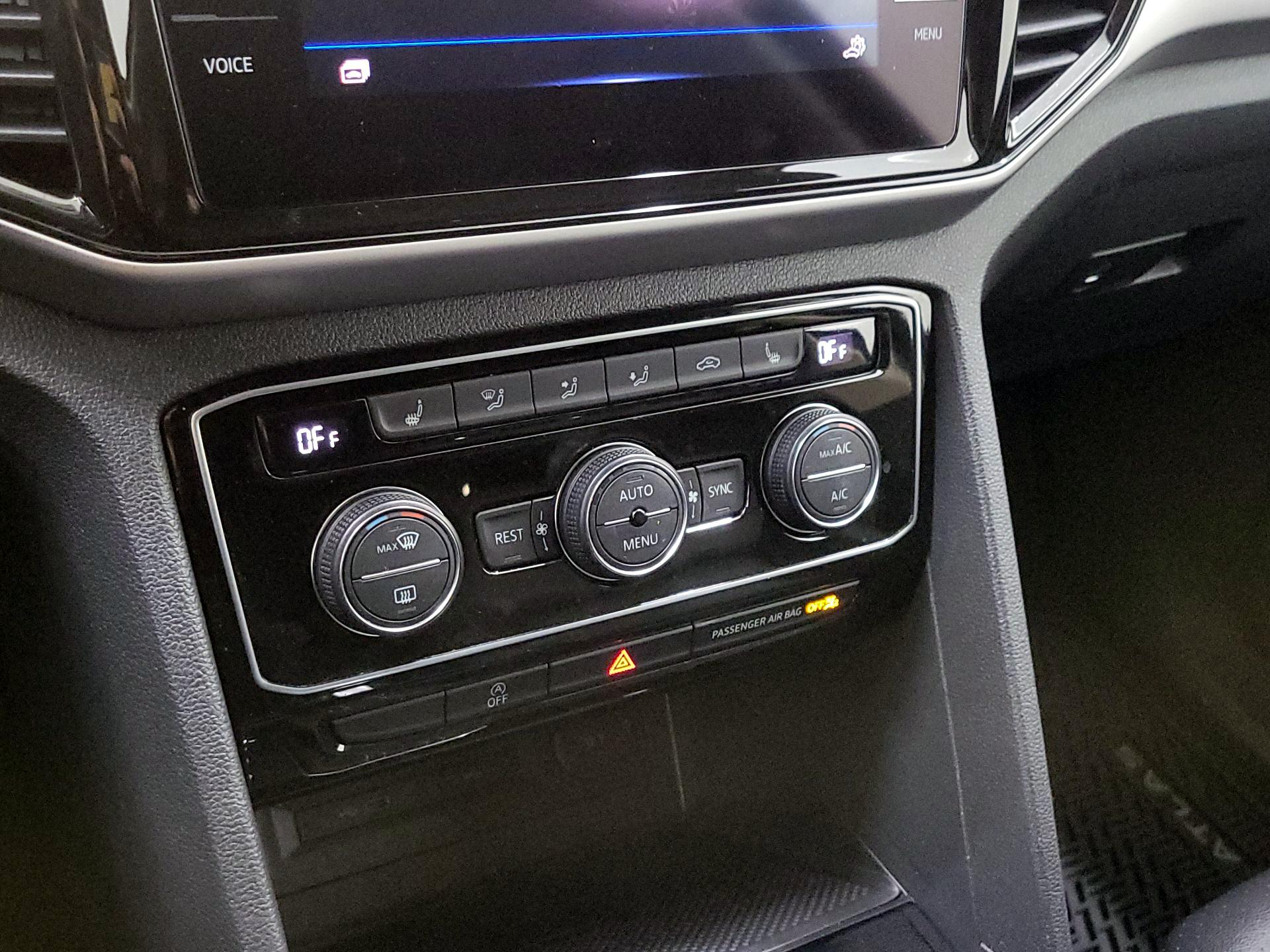 Thumbnail: 2023 Volkswagen Atlas - 16