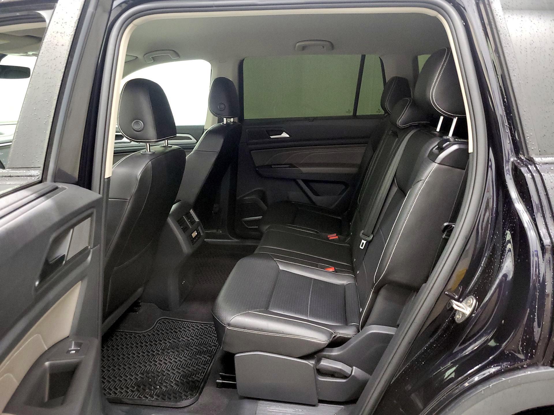 Thumbnail: 2023 Volkswagen Atlas - 19