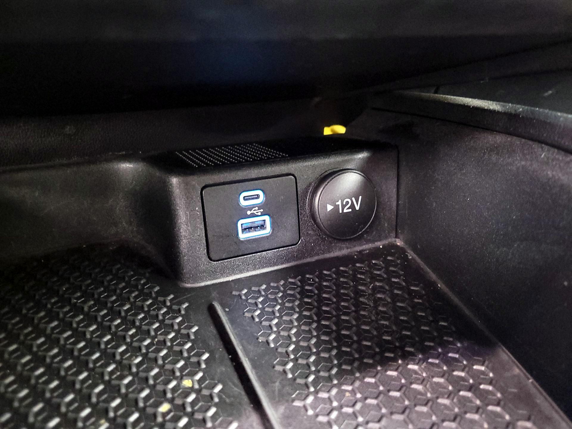 Thumbnail: 2022 Ford Bronco Sport - 18