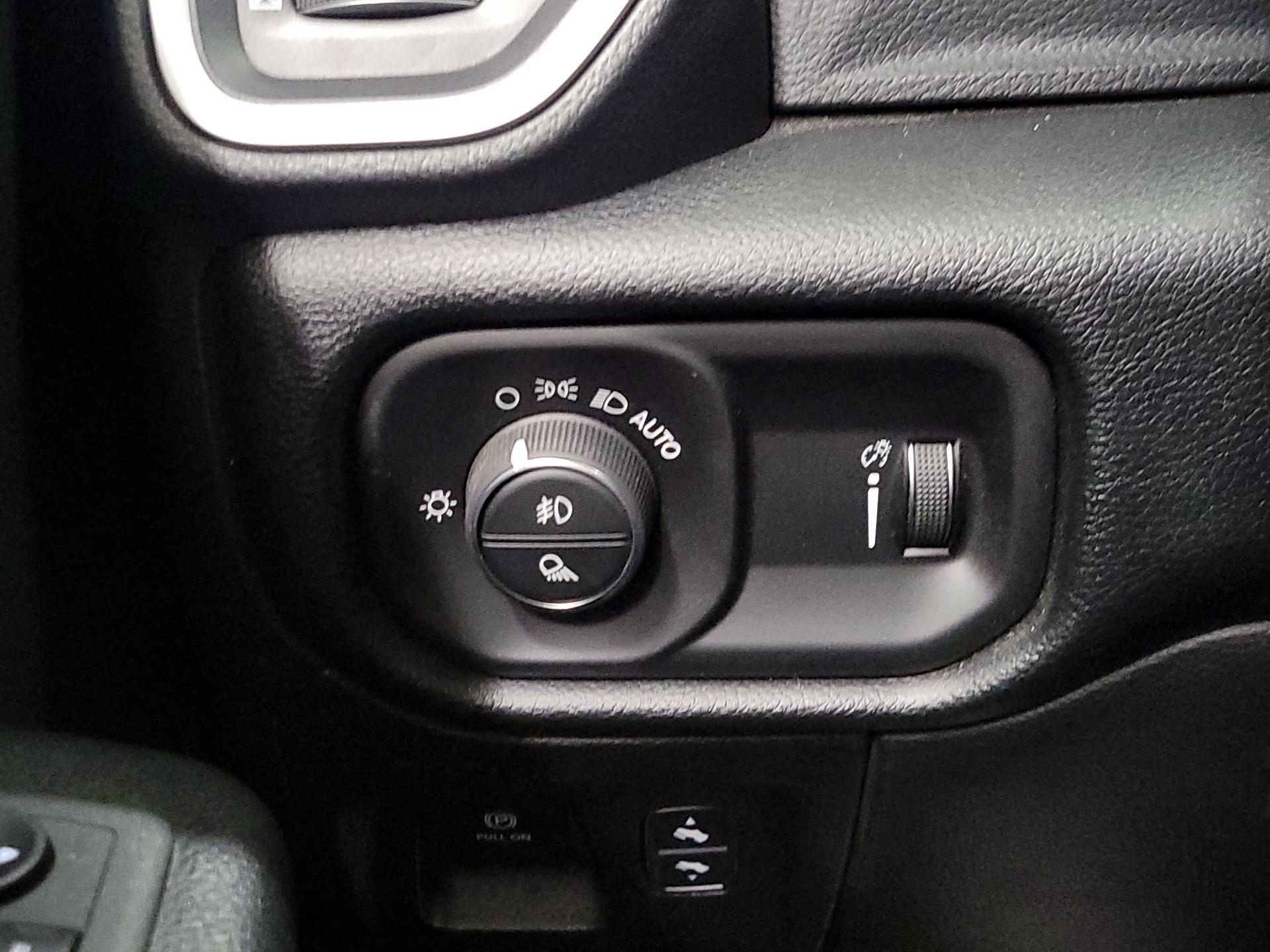 Thumbnail: 2022 RAM 1500 - 13