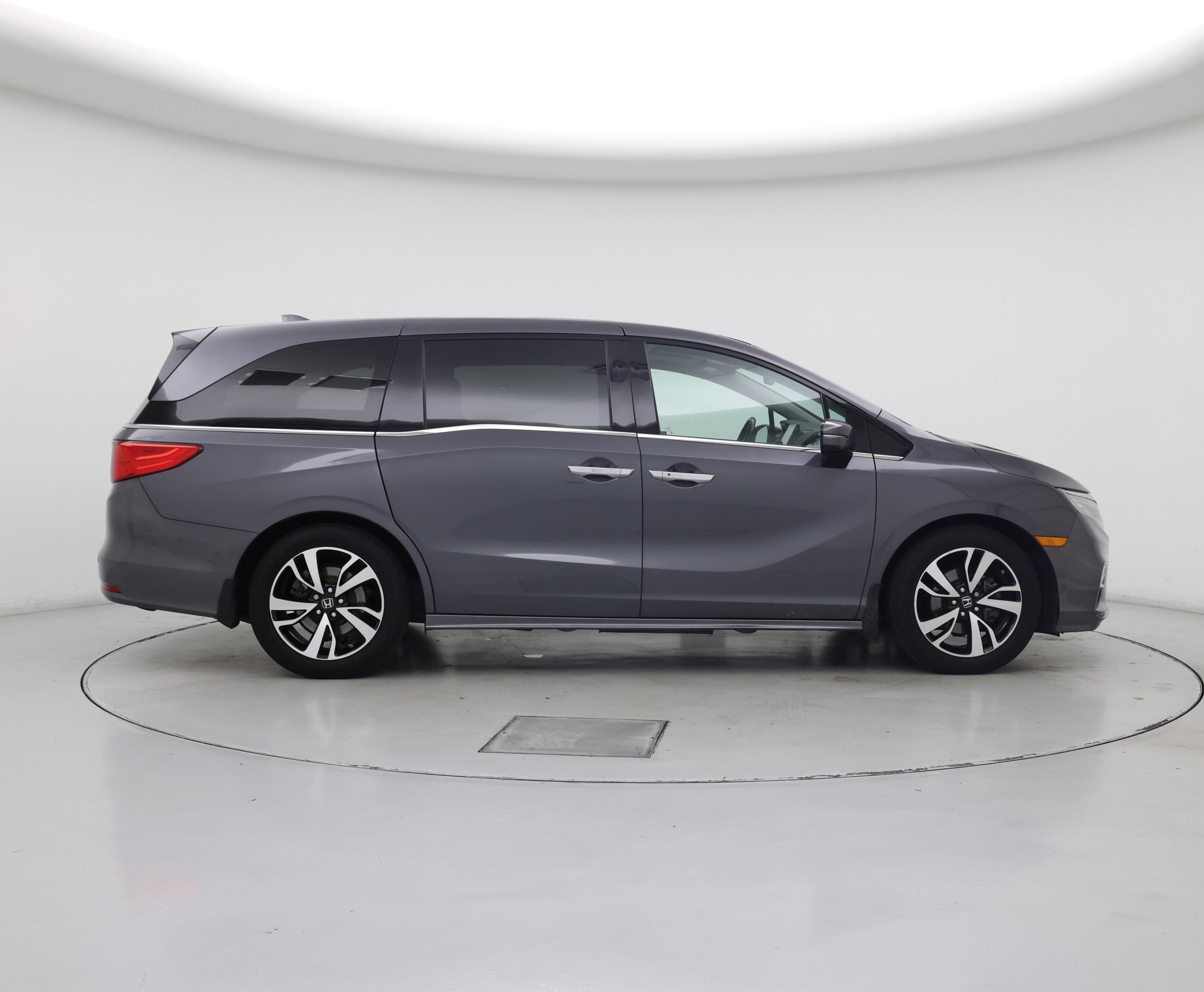Thumbnail: 2019 Honda Odyssey - 7