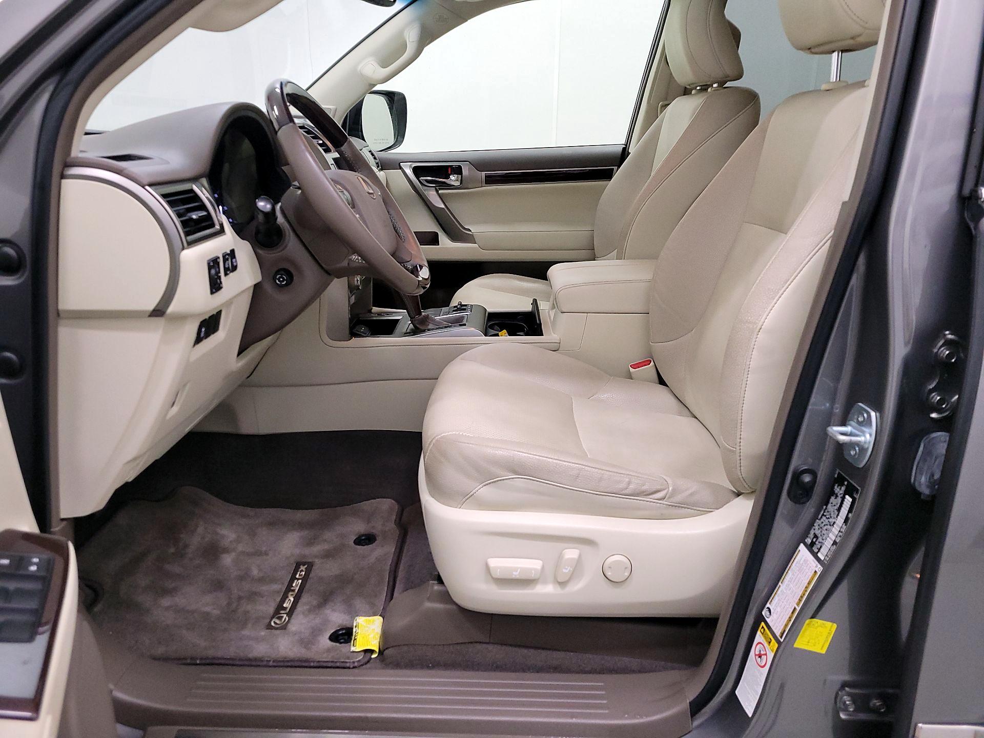 Thumbnail: 2014 Lexus GX - 11