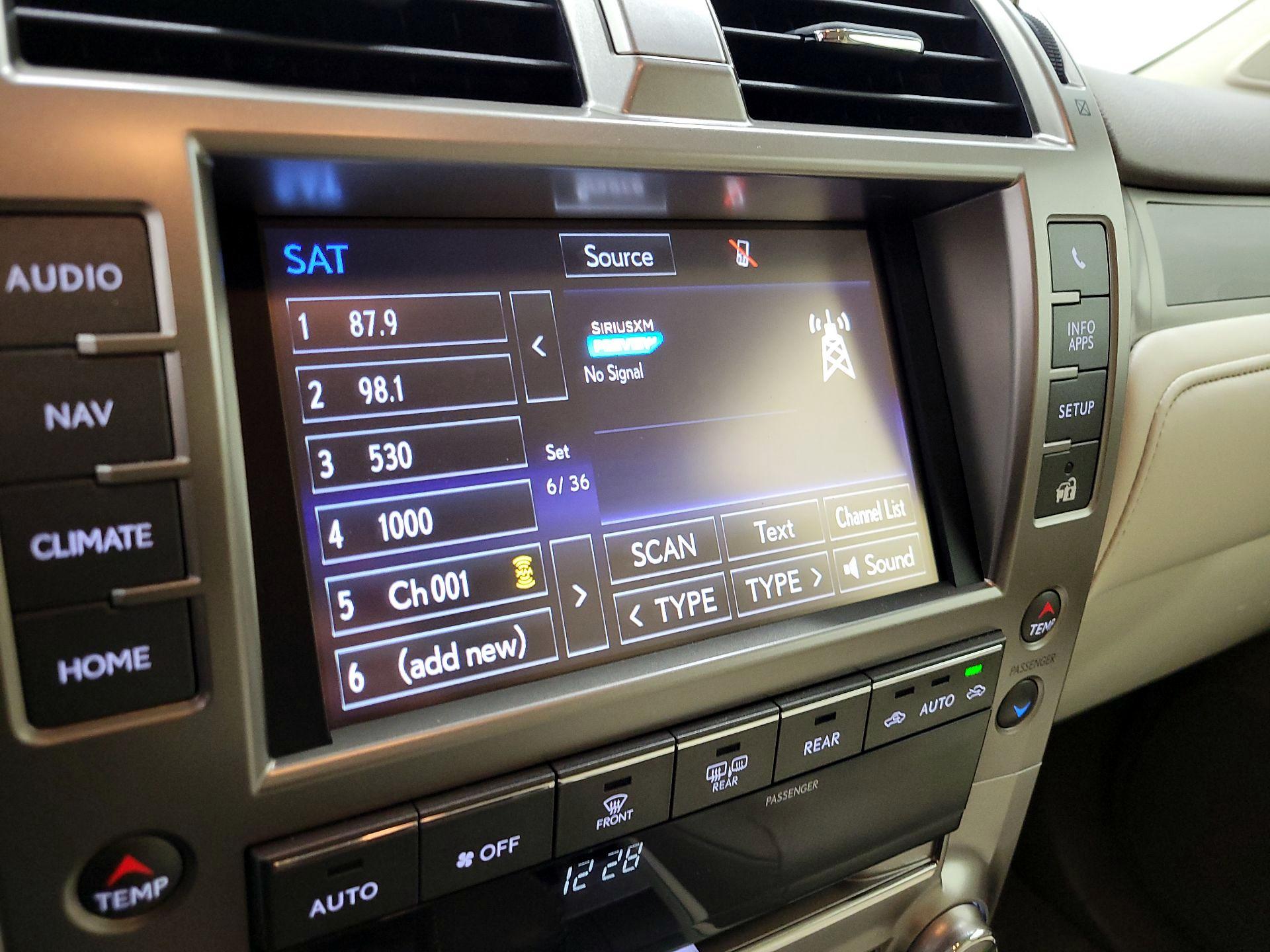 Thumbnail: 2014 Lexus GX - 16