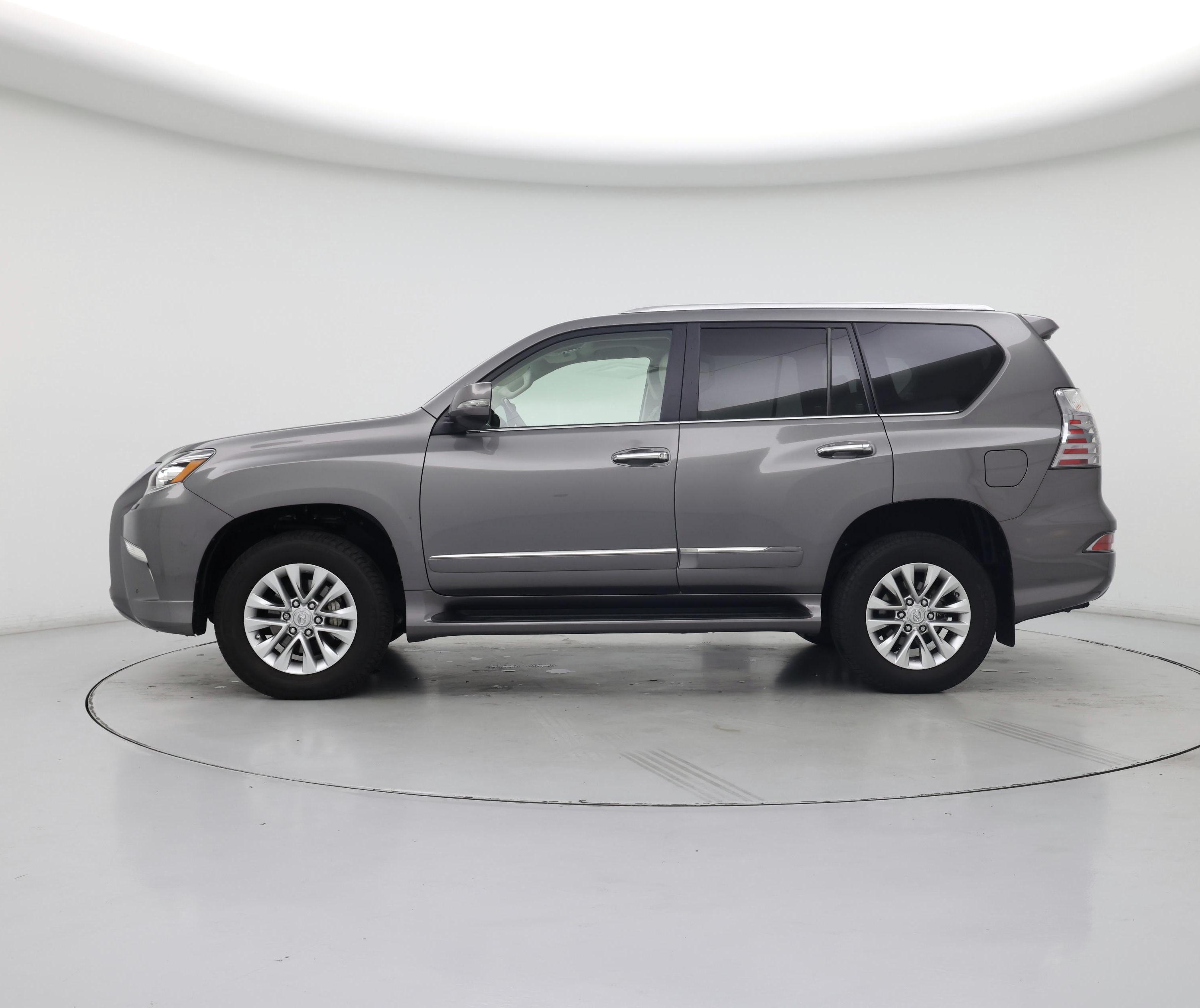 Thumbnail: 2014 Lexus GX - 3