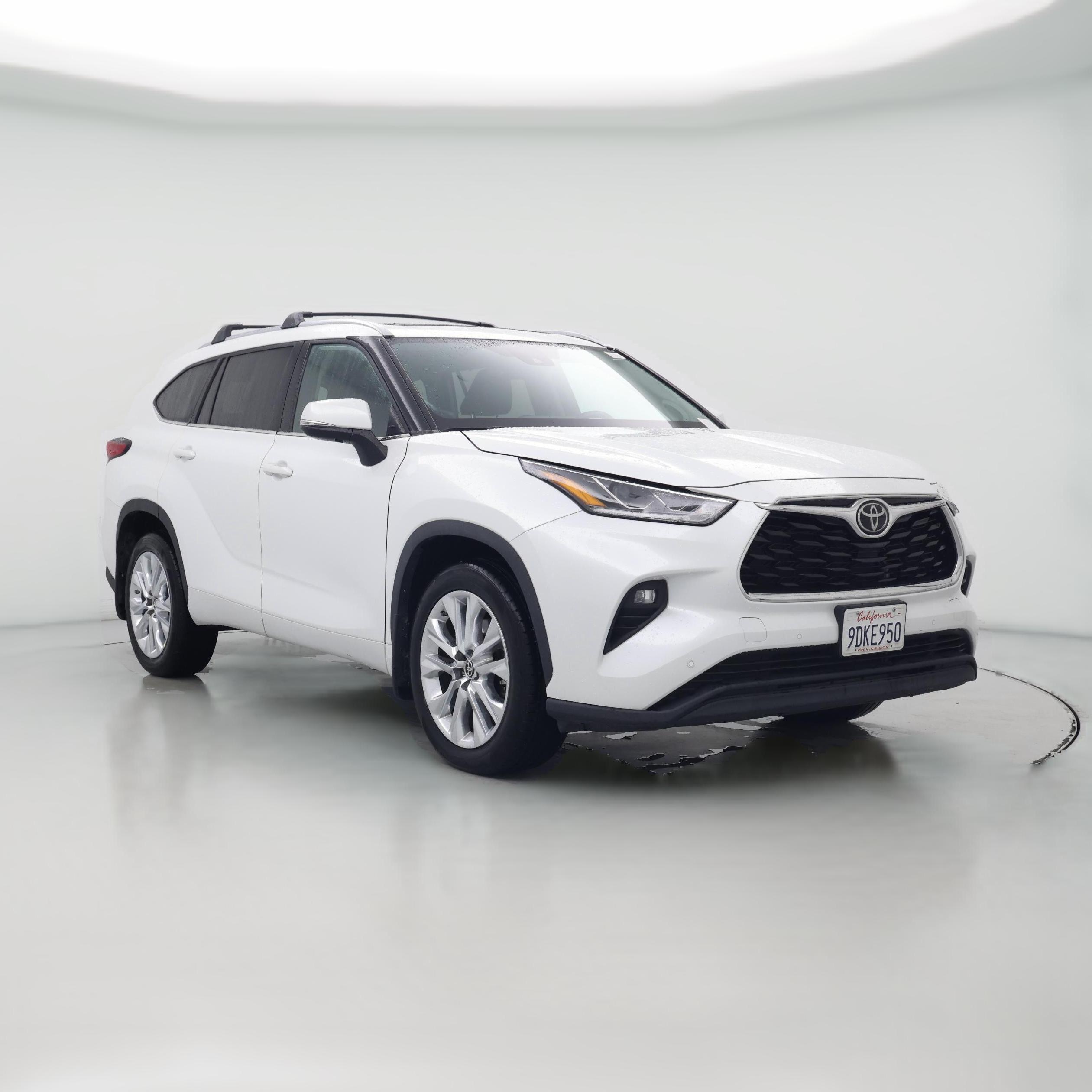 Thumbnail: 2022 Toyota Highlander - 1