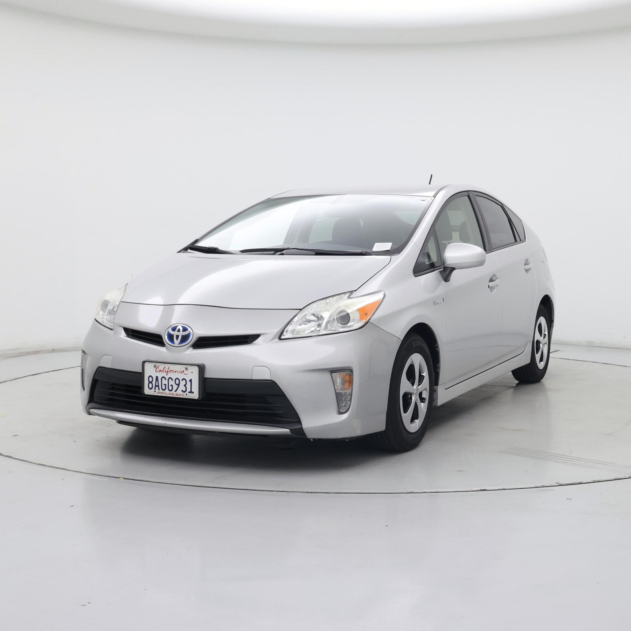 Thumbnail: 2014 Toyota Prius - 4