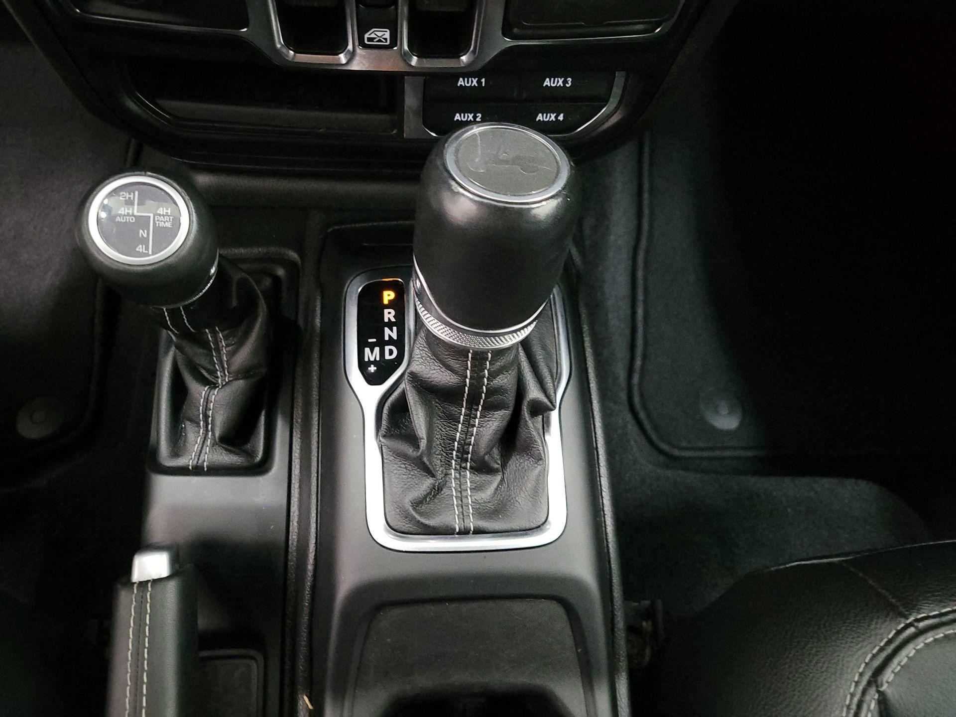 Thumbnail: 2023 Jeep Wrangler - 18