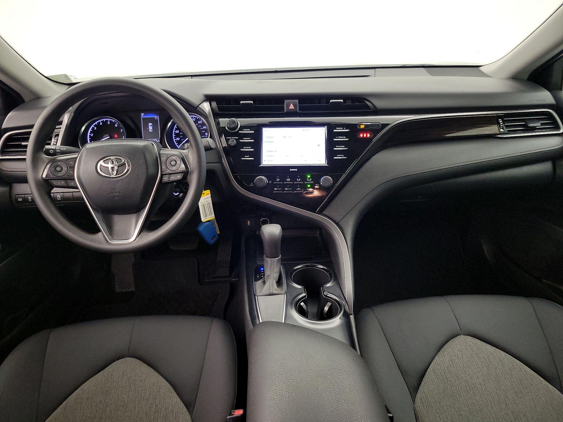 Thumbnail: 2020 Toyota Camry - 9