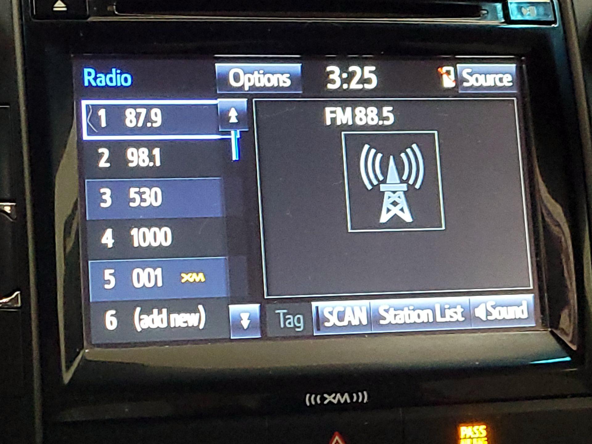 Thumbnail: 2017 Toyota Camry - 15