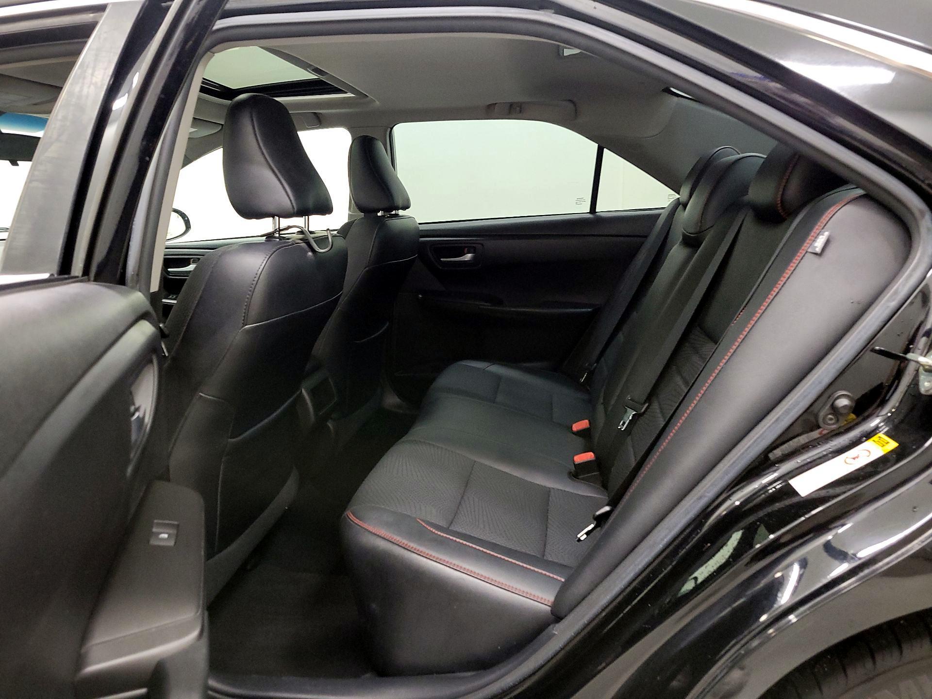 Thumbnail: 2017 Toyota Camry - 20