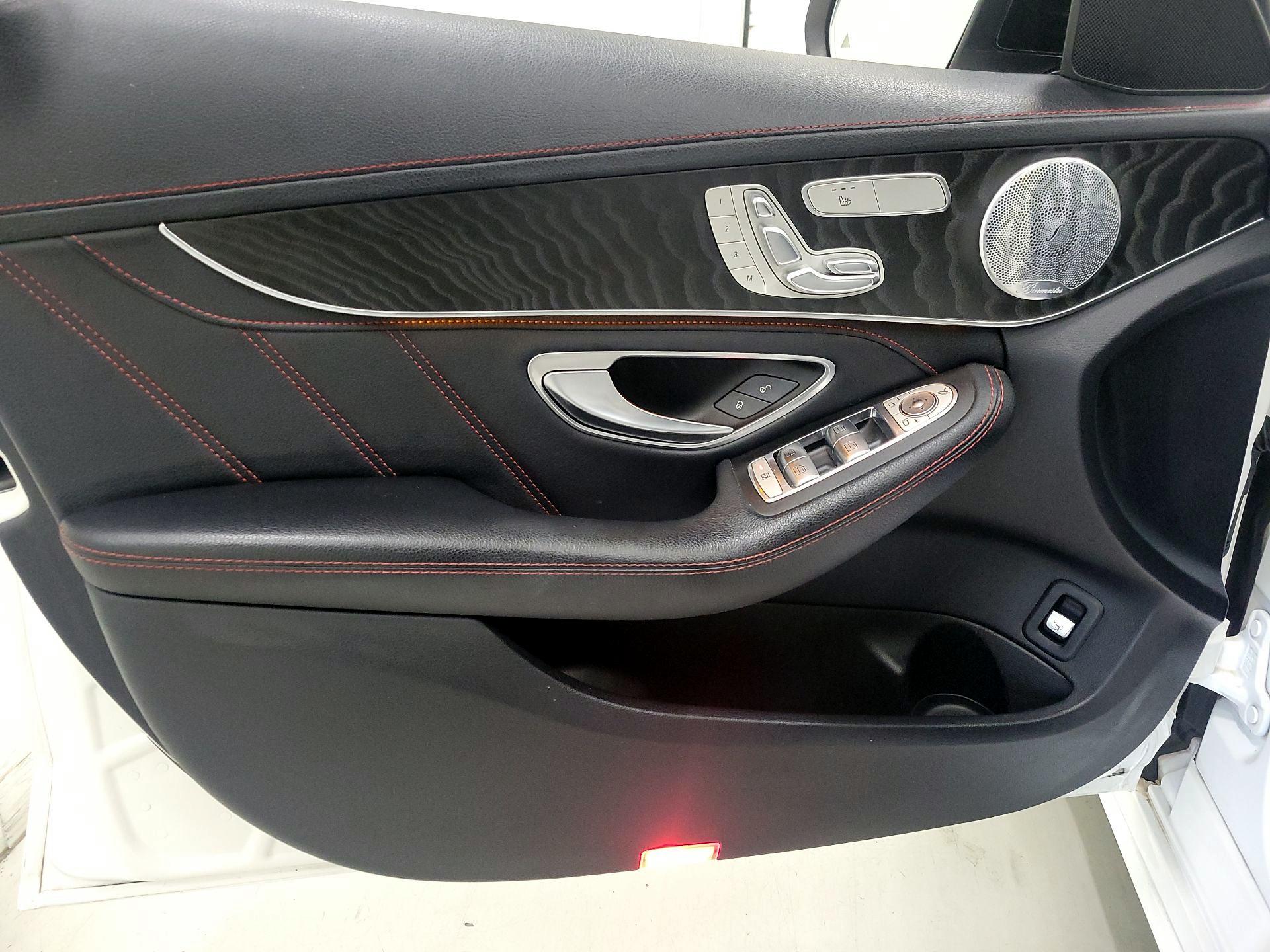 Thumbnail: 2017 Mercedes-Benz C-Class - 12